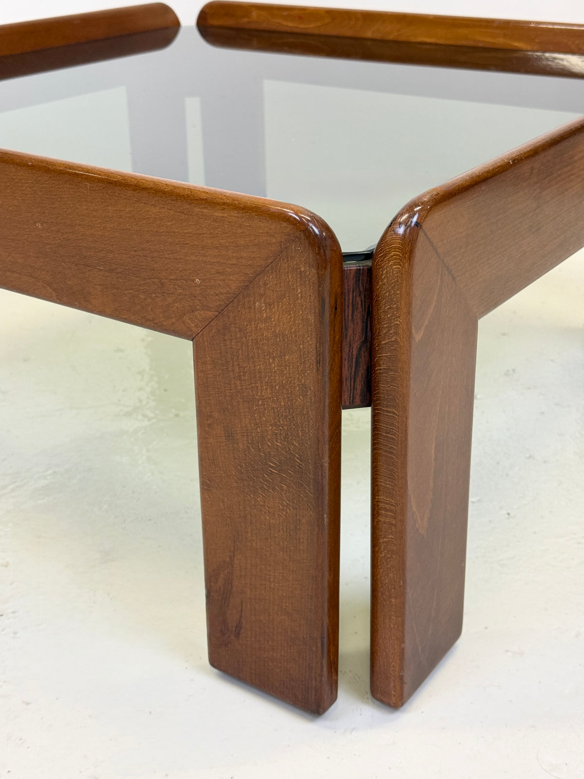 Table basse par Afra & Tobia Scarpa pour Cassina — Italie, 1960s