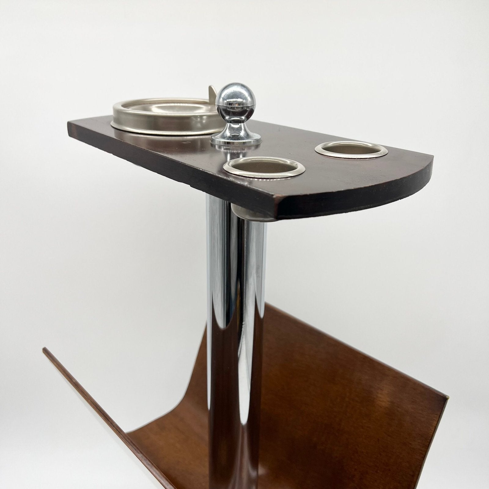 PORTE-REVUE "Servizio da fumo"  BOIS / MÉTAL — ITALY, 1970s