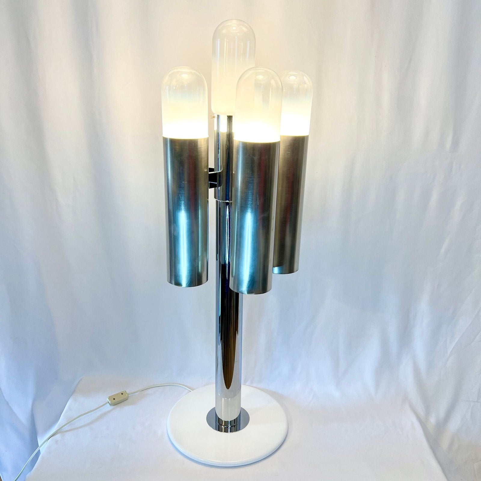 LAMPADAIRE "SPACE AGE" – ATTRIBUÉ À CARLO NASON, CHROME & MURANO, 1970s