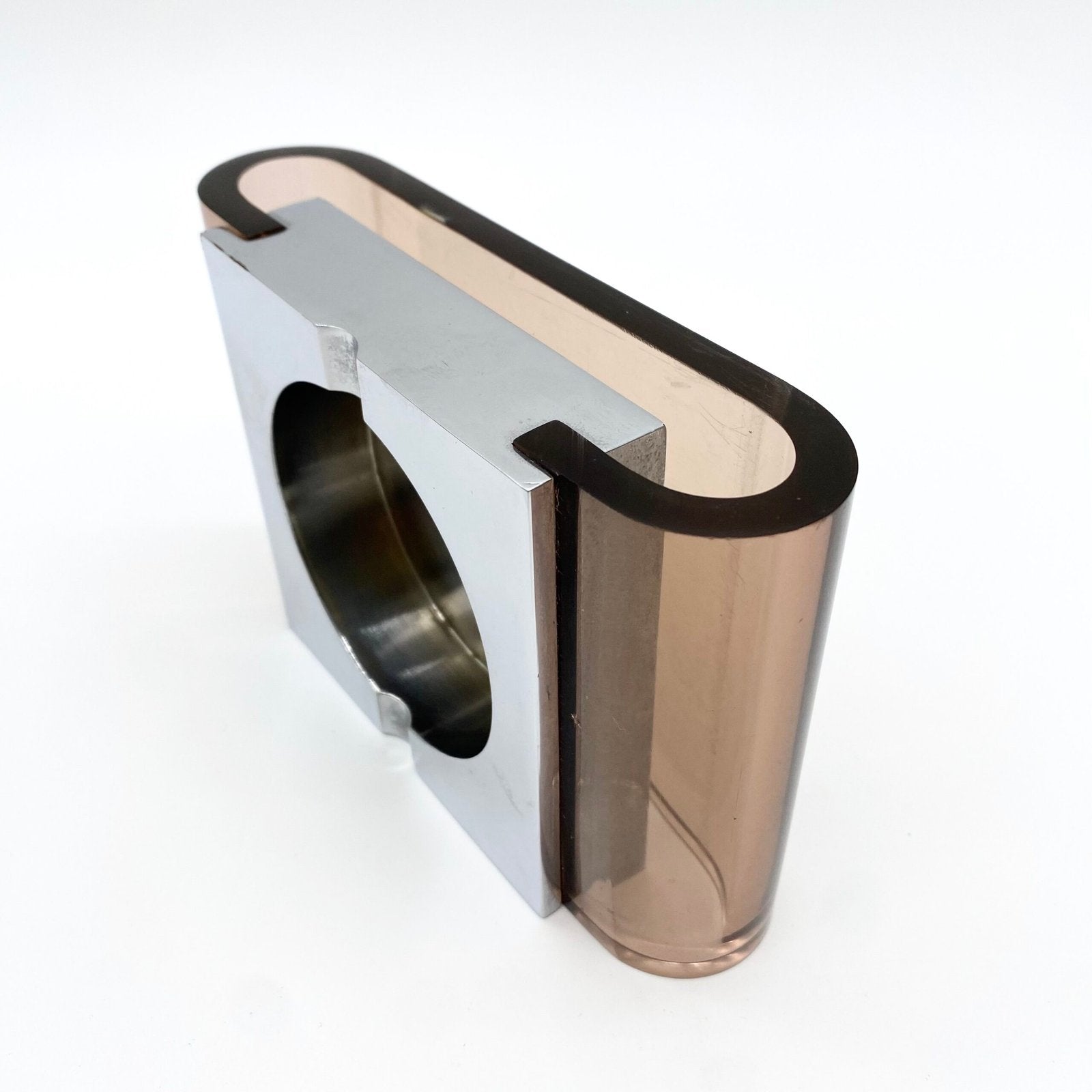 GRAND CENDRIER PLEXI ET CHROME PAR "MICHEL DUMAS", 1970s