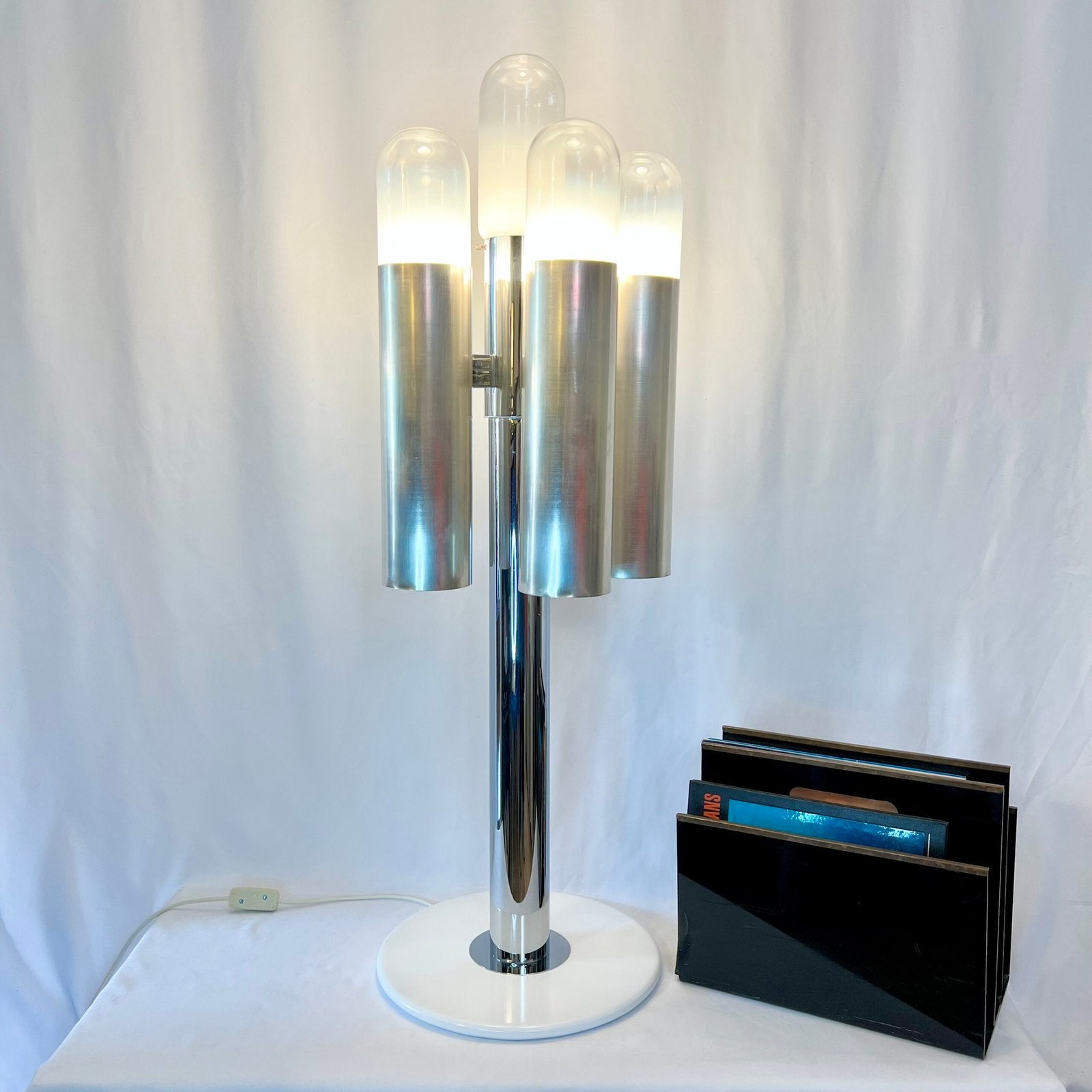 LAMPADAIRE "SPACE AGE" – ATTRIBUÉ À CARLO NASON, CHROME & MURANO, 1970s