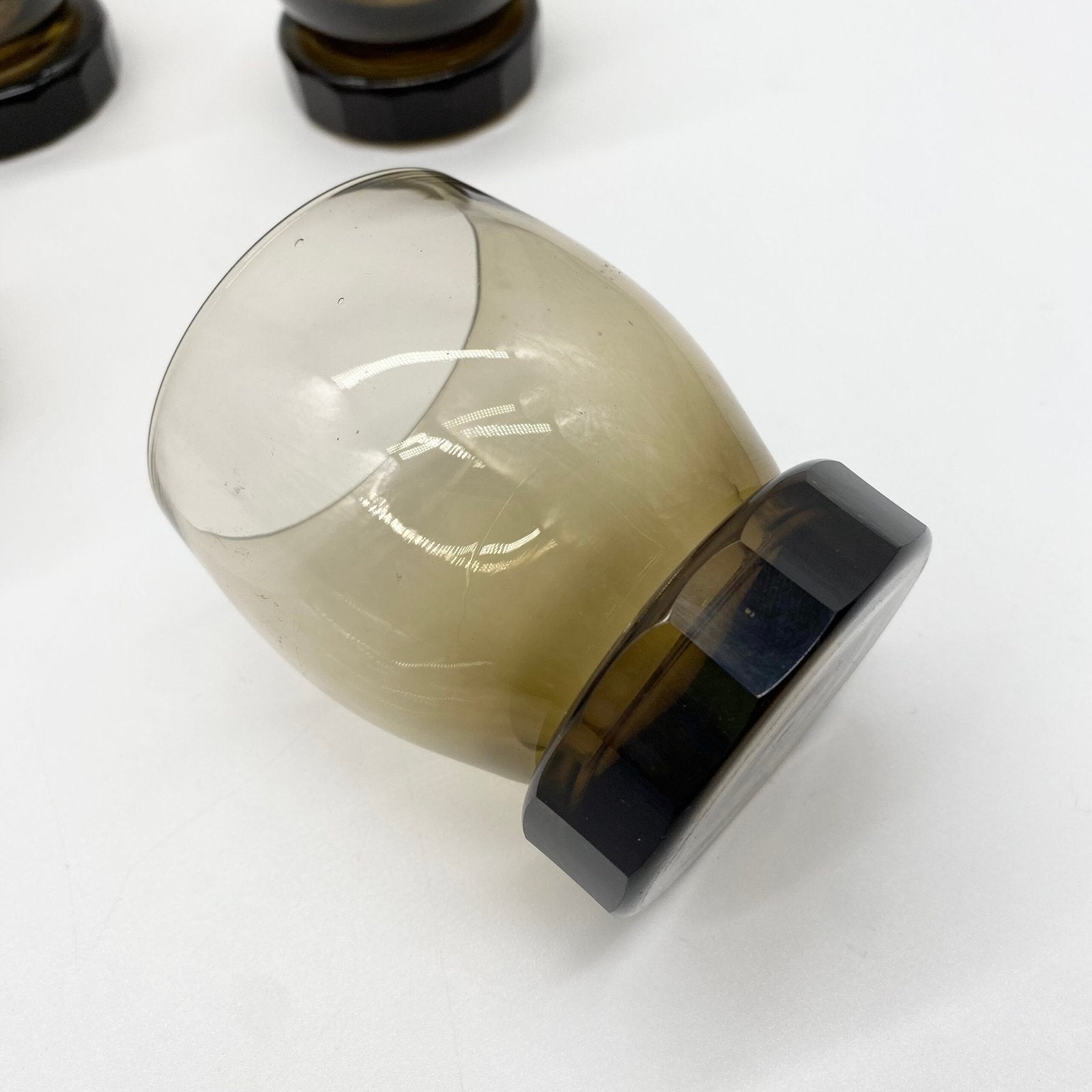 ENSEMBLE À WHISKY EN VERRE FUMÉ – 1970s