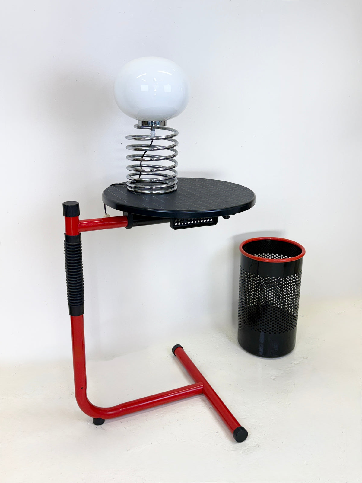 Table d’appoint / pupitre "Servomuto" par Lucci & Orlandini pour Magis, Italie, 1980s