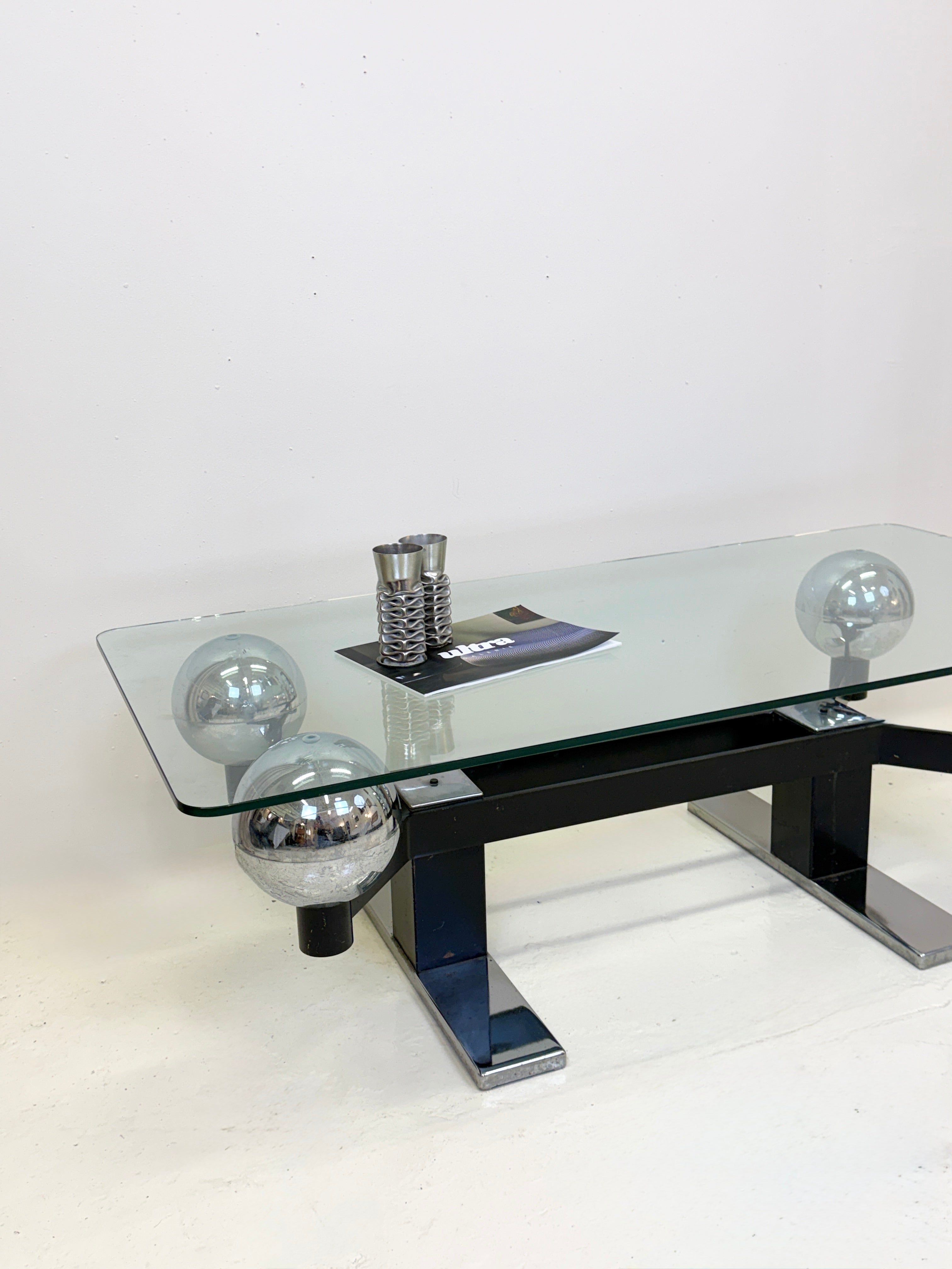 TABLE BASSE SPOUTNIK - SPACE AGE, 1970s