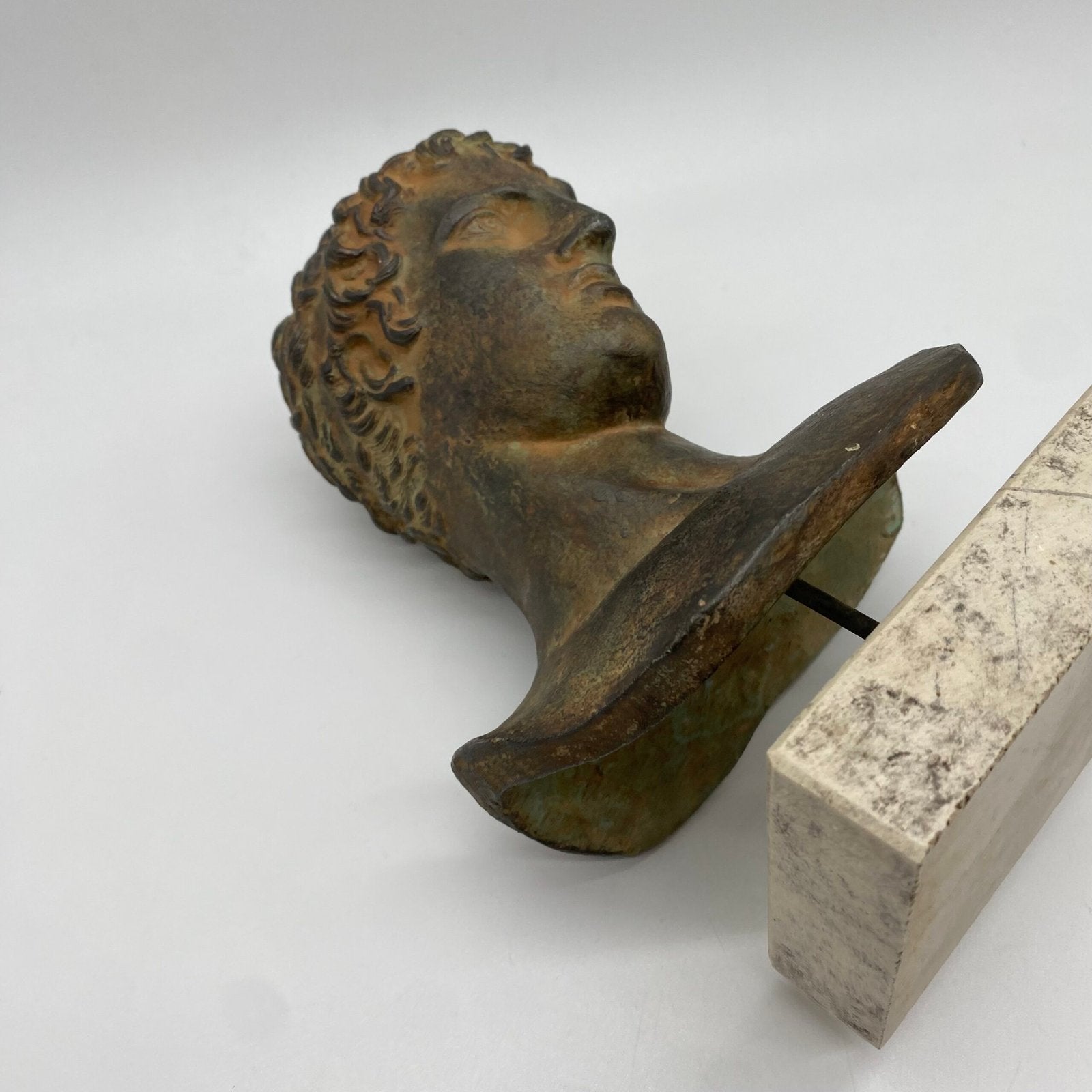 "ÉPHÈBE DE MARATHON" – BUSTE EN TERRE CUITE, 1950s