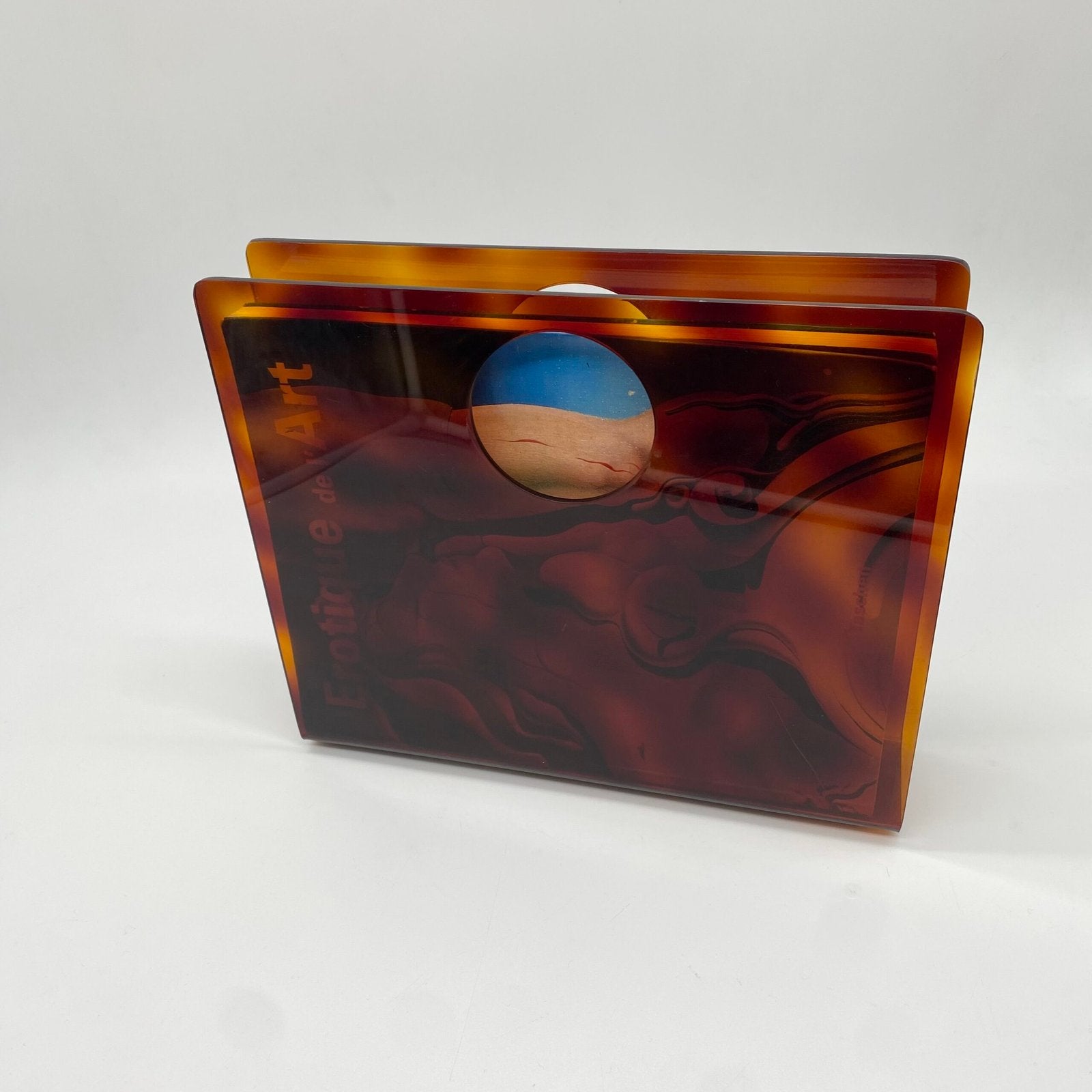 PORTE-REVUES EN LUCITE "ÉCAILLE", 1970s