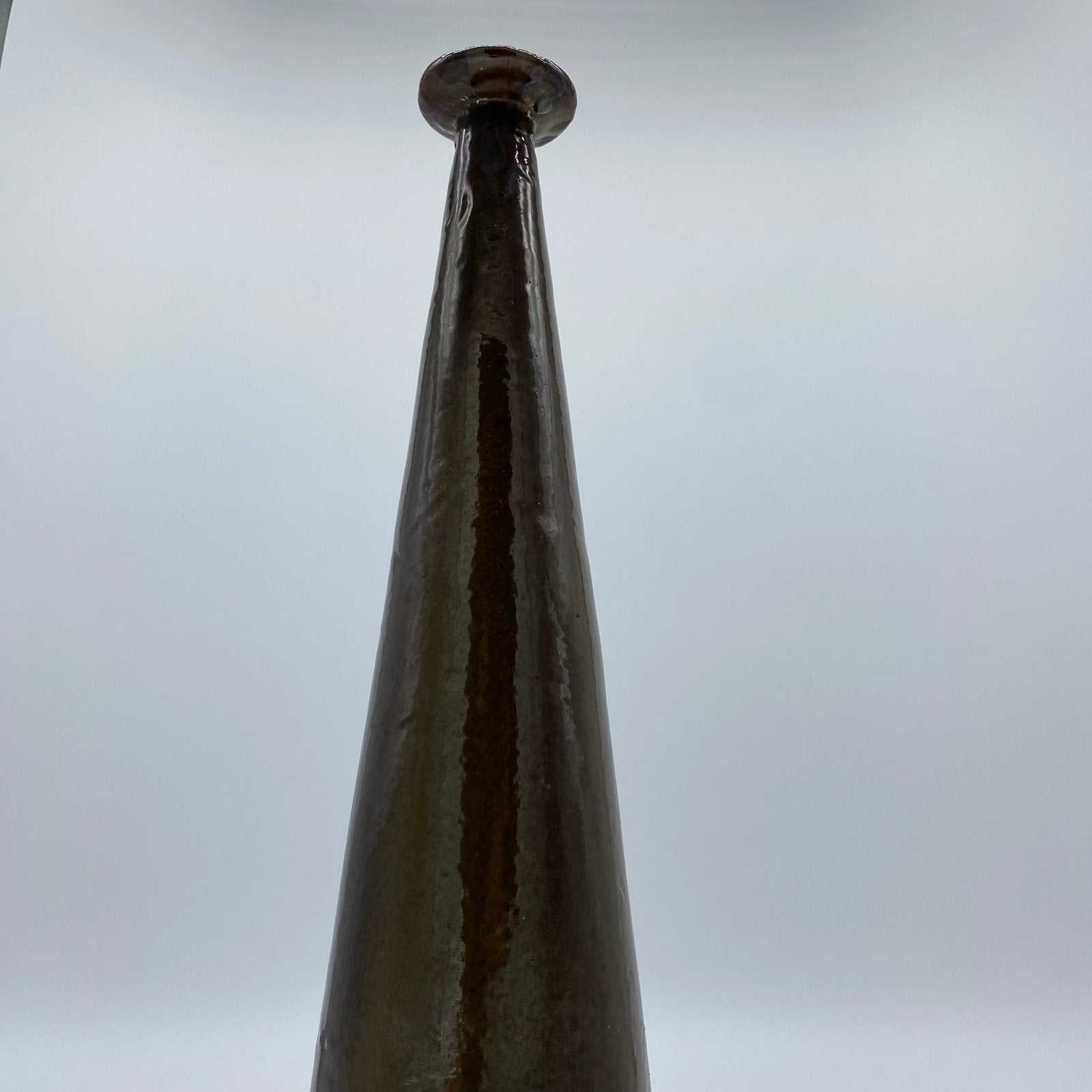 GRAND BOUGEOIR GRÈS MARRON GLACÉ, 1970