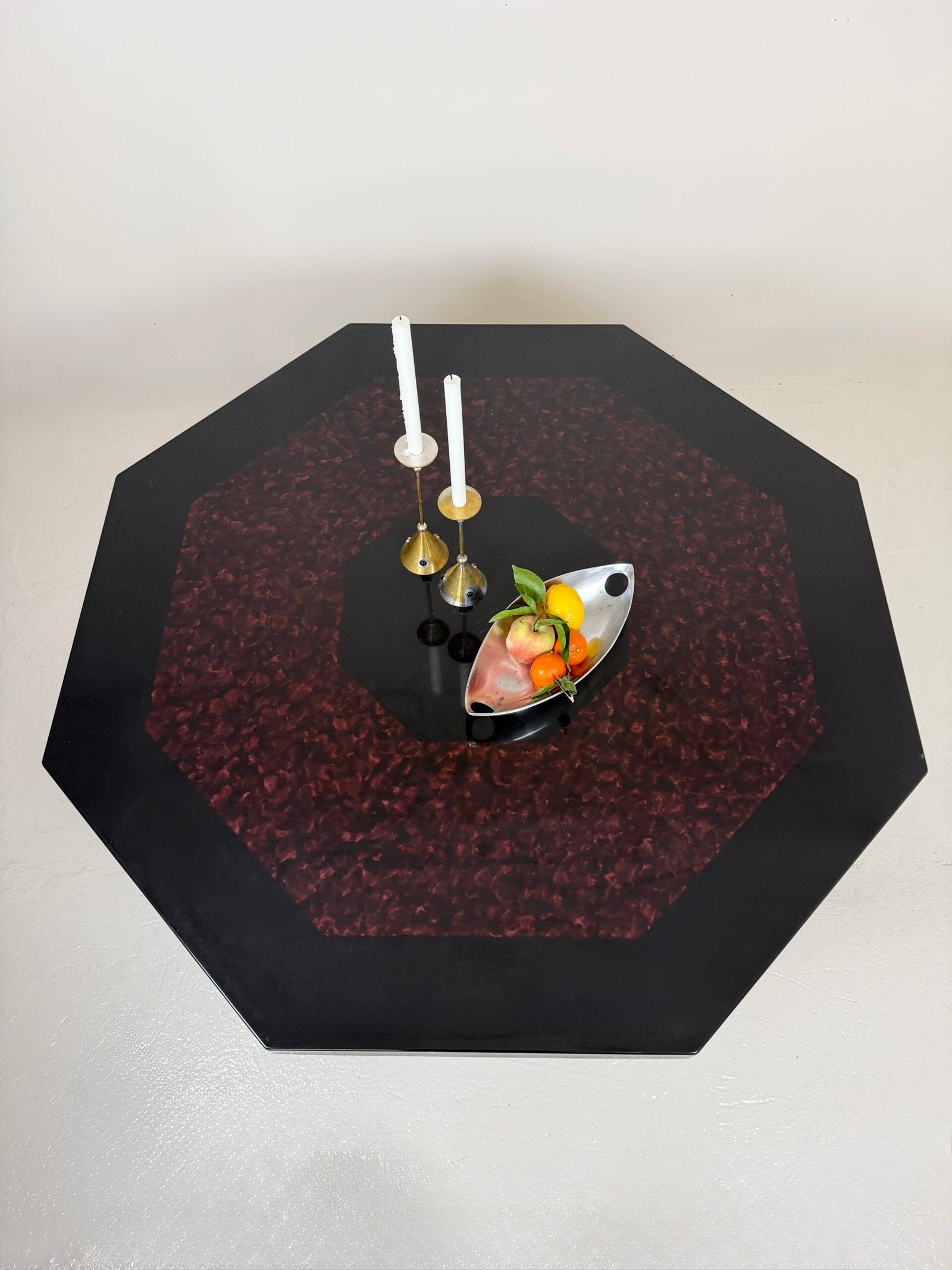 TABLE À MANGER OCTOGONALE EN RÉSINE, ITALY 1970s