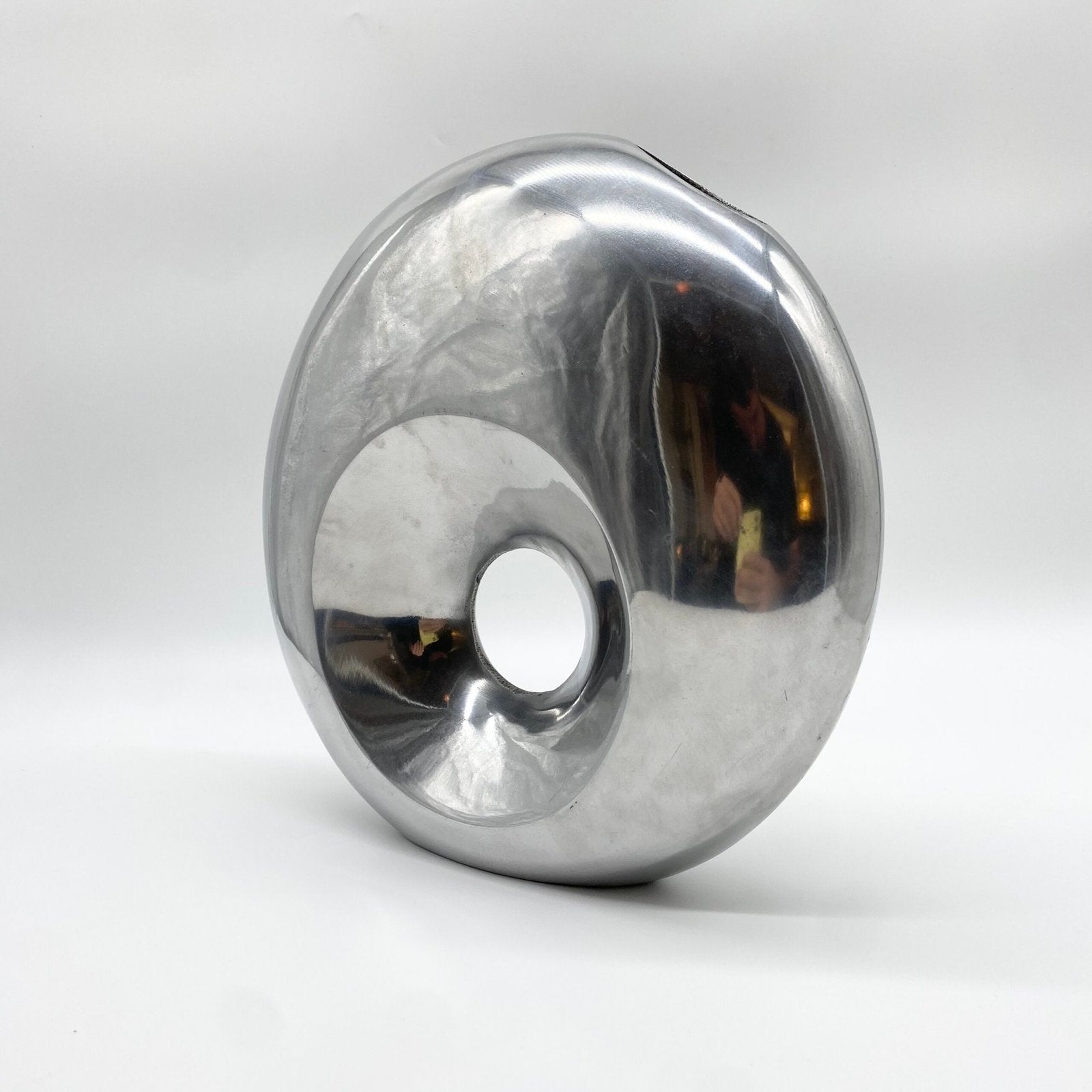 VASE « OVNI III » / FONTE D’ALUMINIUM – 1970s