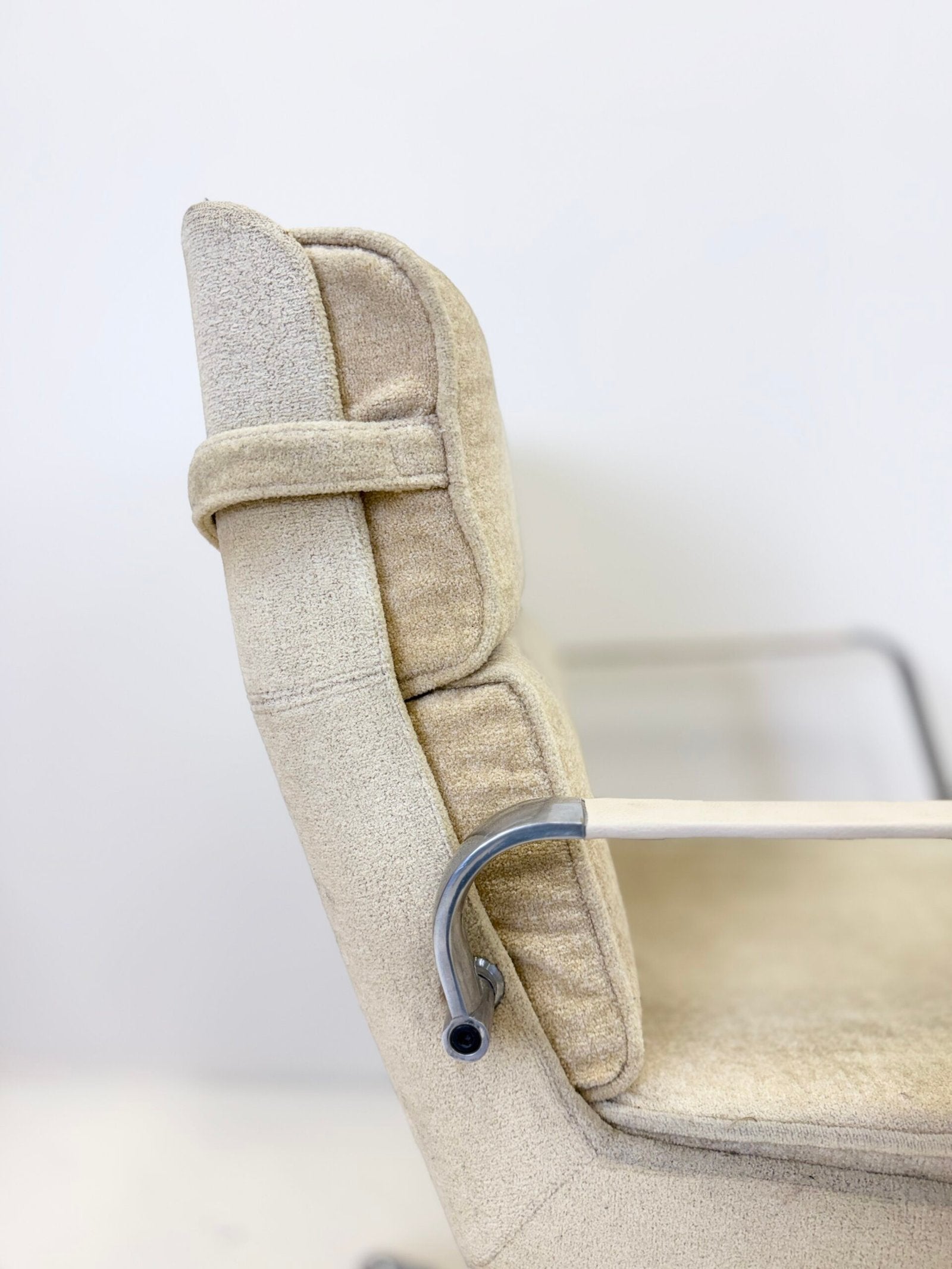 PAIRE DE FAUTEUILS EAMES "IVORY" POUR HERMAN MILLER – 1950s