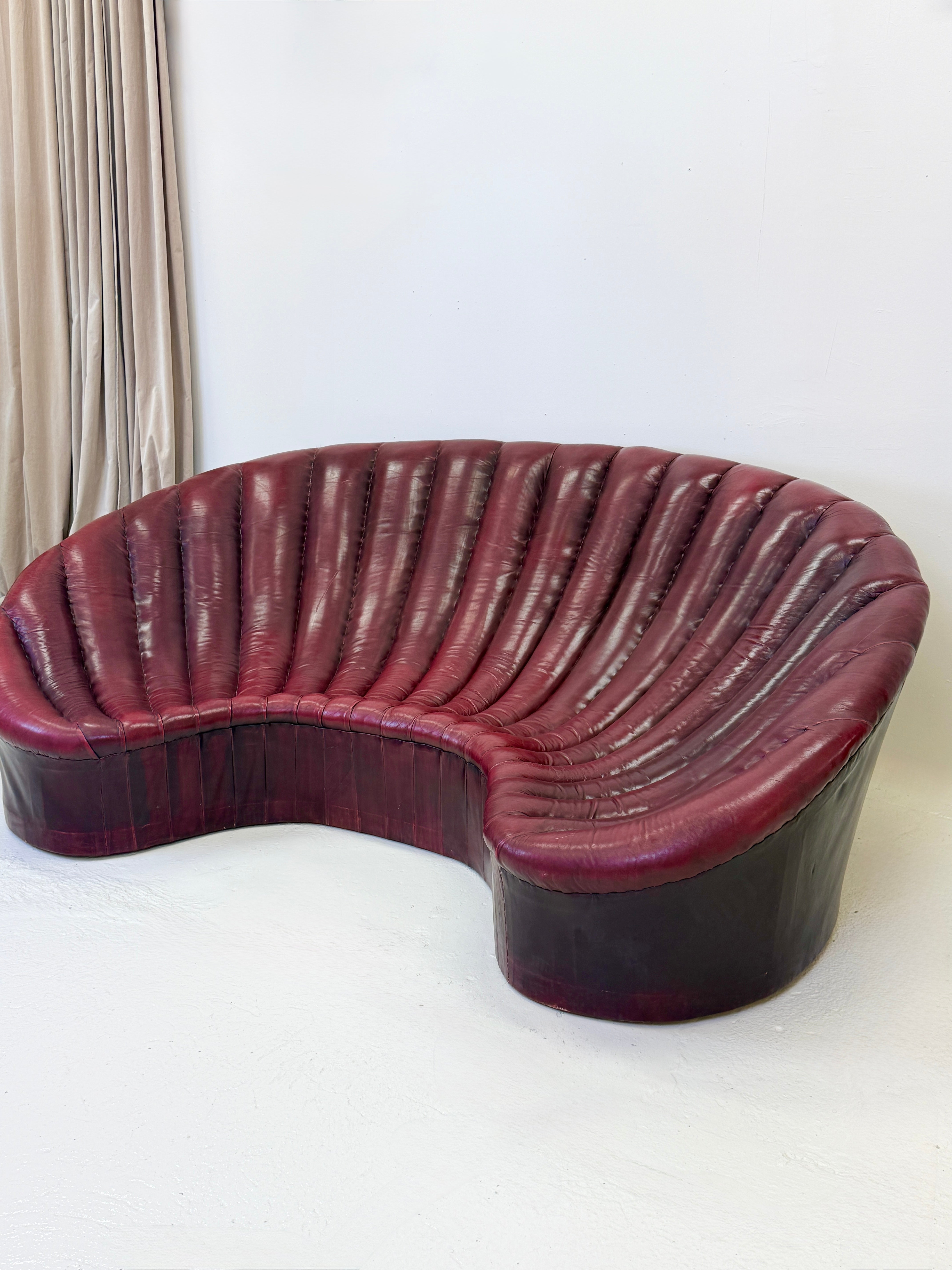 CANAPÉ COQUILLAGE - PIÈCE UNIQUE, 1965