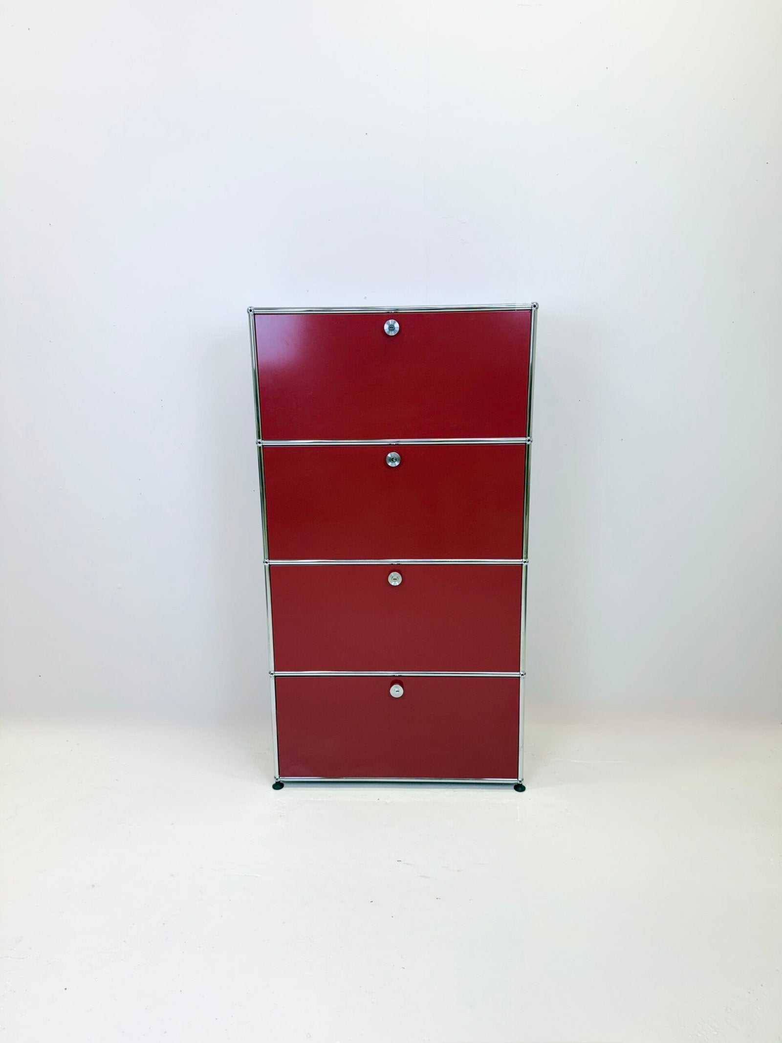 USM HALLER "ROUGE RUBIS" – GRAND MEUBLE DE RANGEMENT (ETAT NEUF)