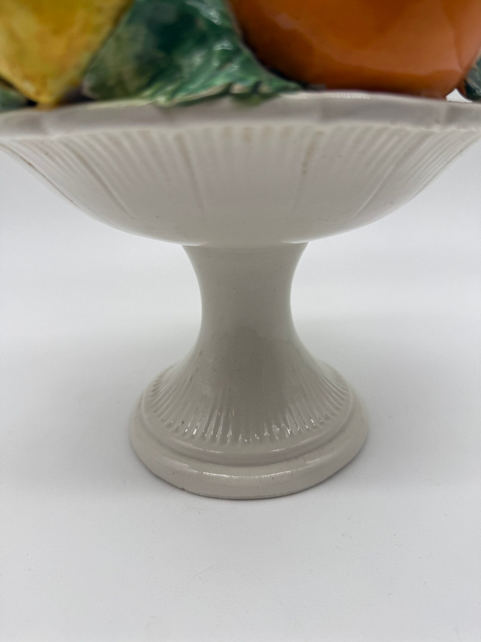 CENTRE DE TABLE MAJOLIQUE – "CORBEILLE AUX AGRUMES", ITALY 1960s