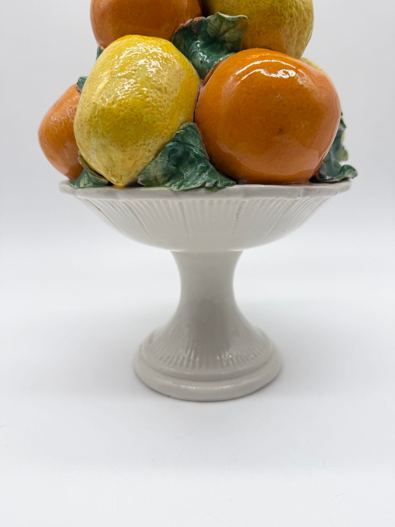 CENTRE DE TABLE MAJOLIQUE – "CORBEILLE AUX AGRUMES", ITALY 1960s