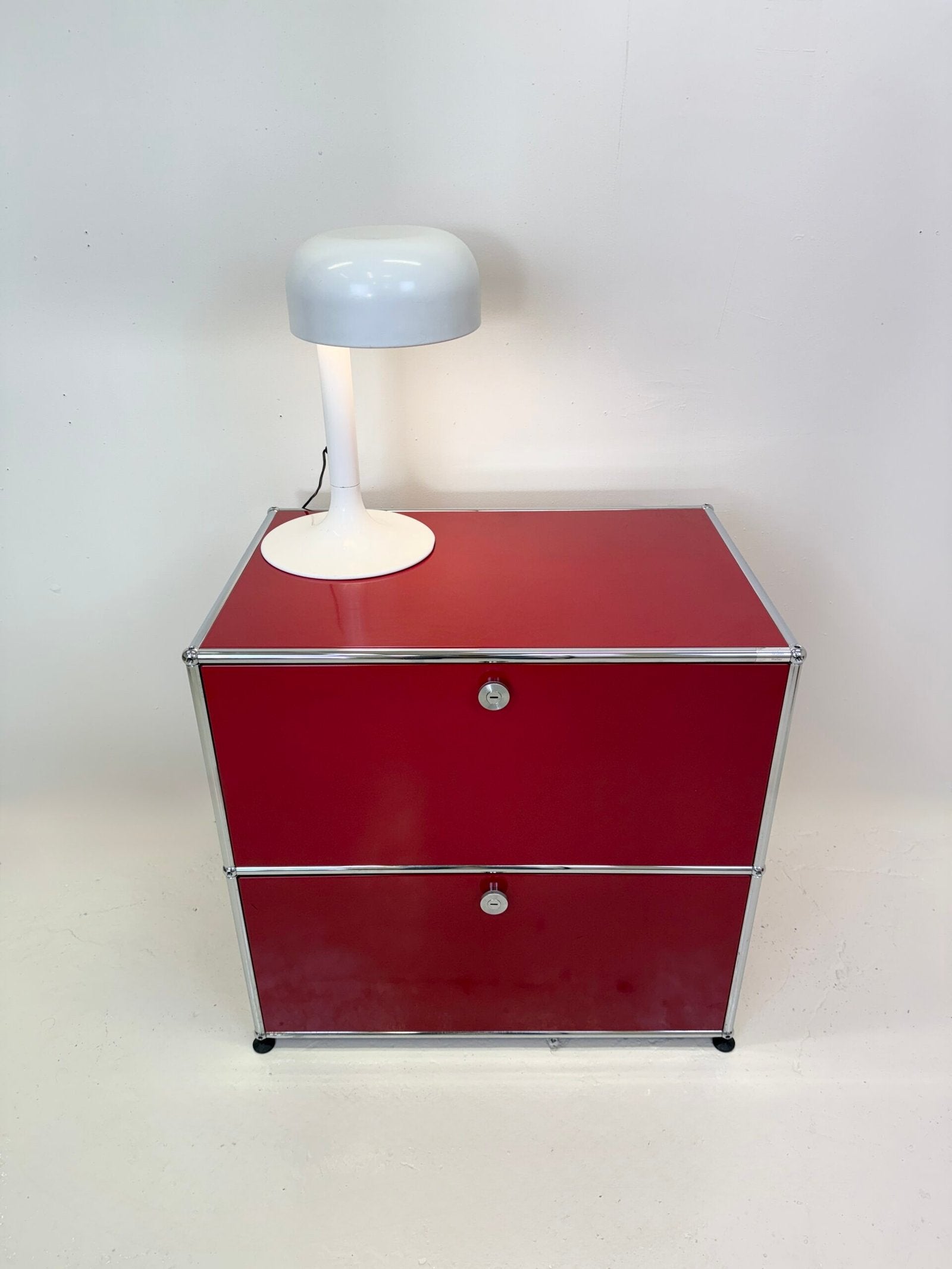 USM HALLER "ROUGE RUBIS" – MEUBLE DE RANGEMENT (ETAT NEUF)