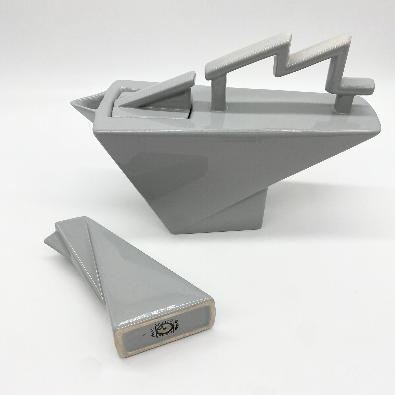 PIERRE CASENOVE POUR "STUDIO SALINS" – THÉIÈRE ET POT À LAIT, 1980s