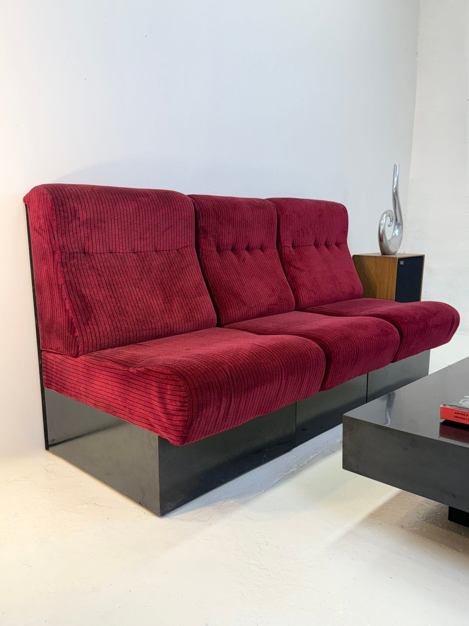 CANAPÉ MODULABLE "CINEMA", 3 CHAUFFEUSES — ITALIE,  1970s