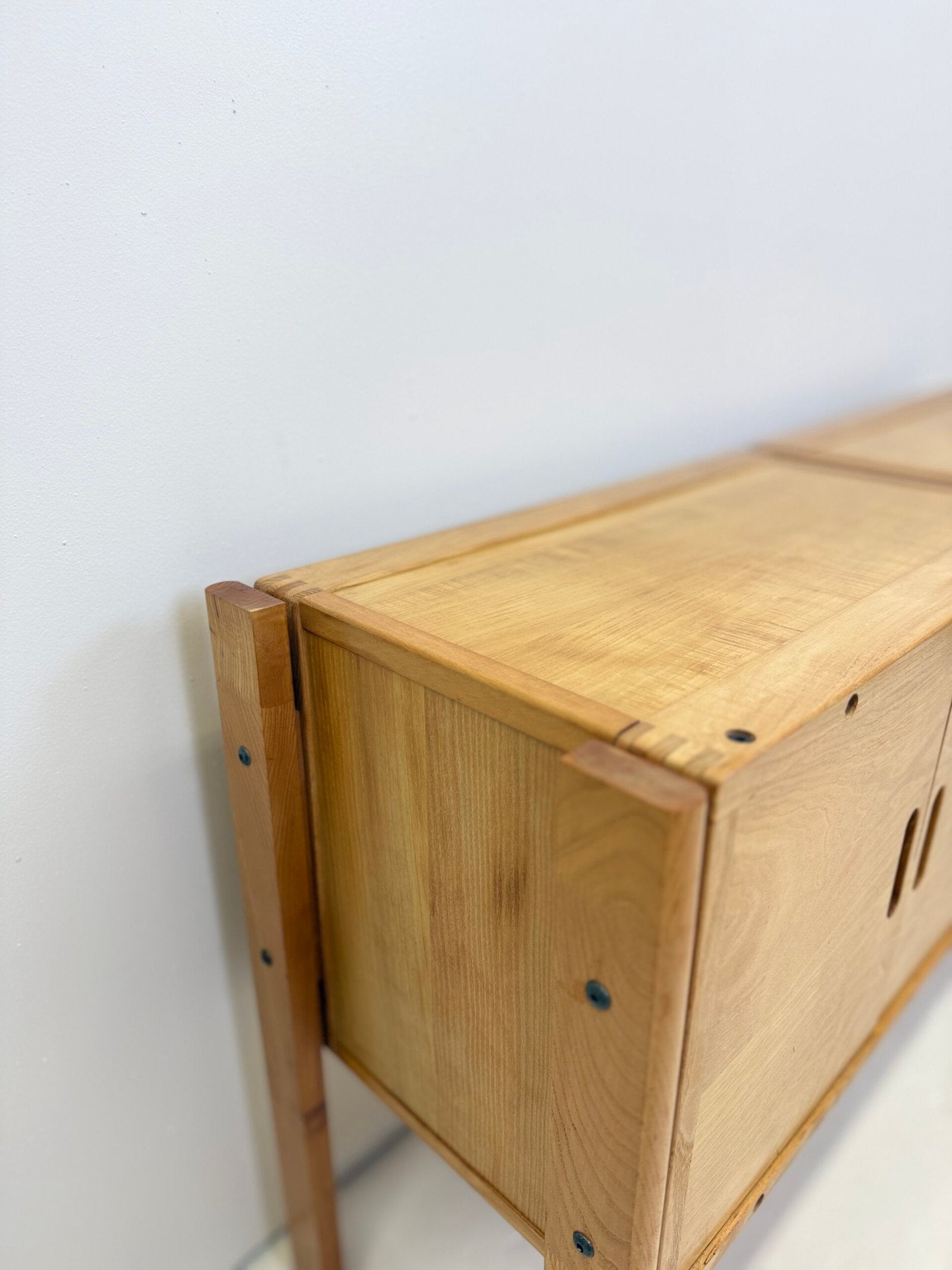 BUFFET "MODERNISTE" EN PIN – 1980s