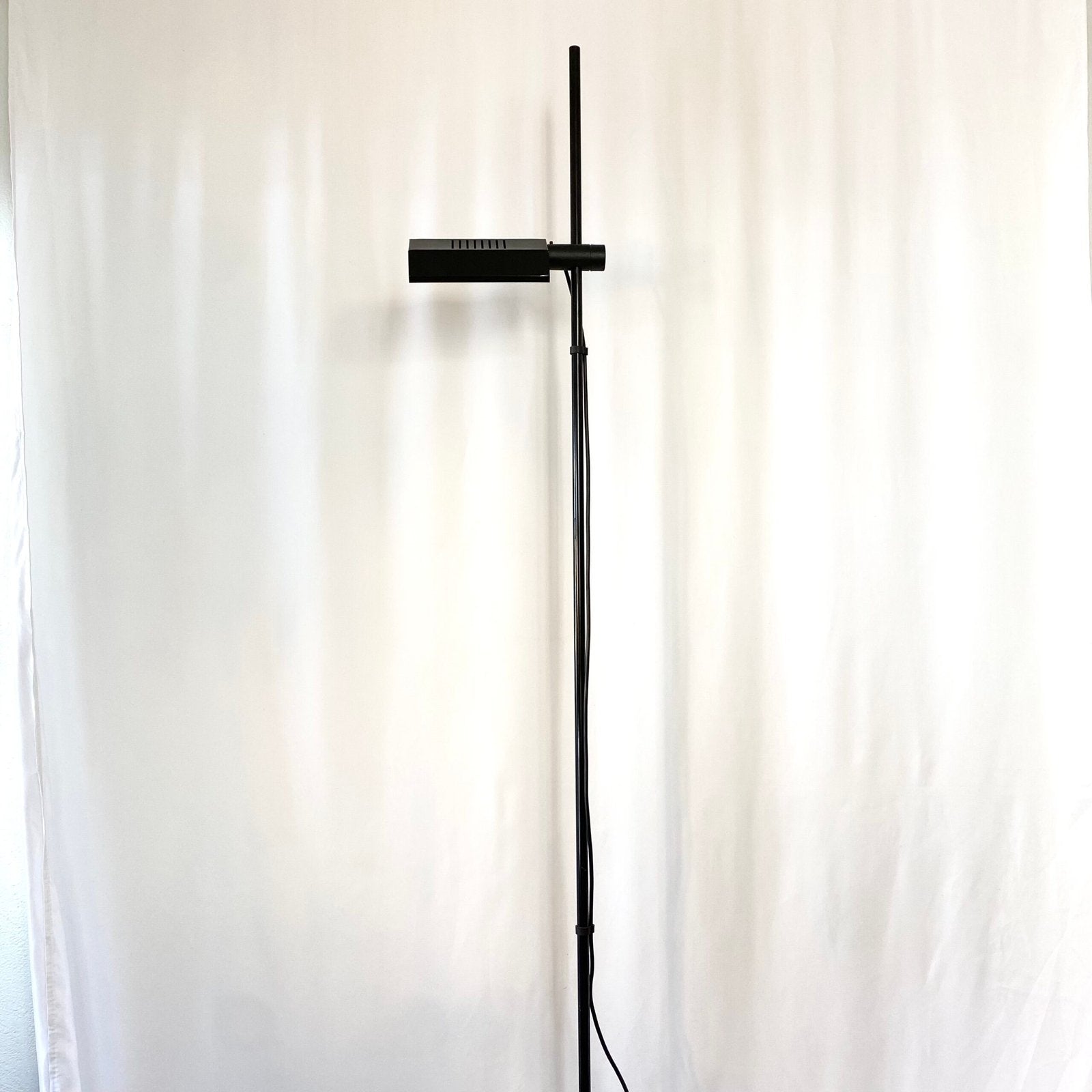LAMPADAIRE POST-MODERNE, 1980s ITALY