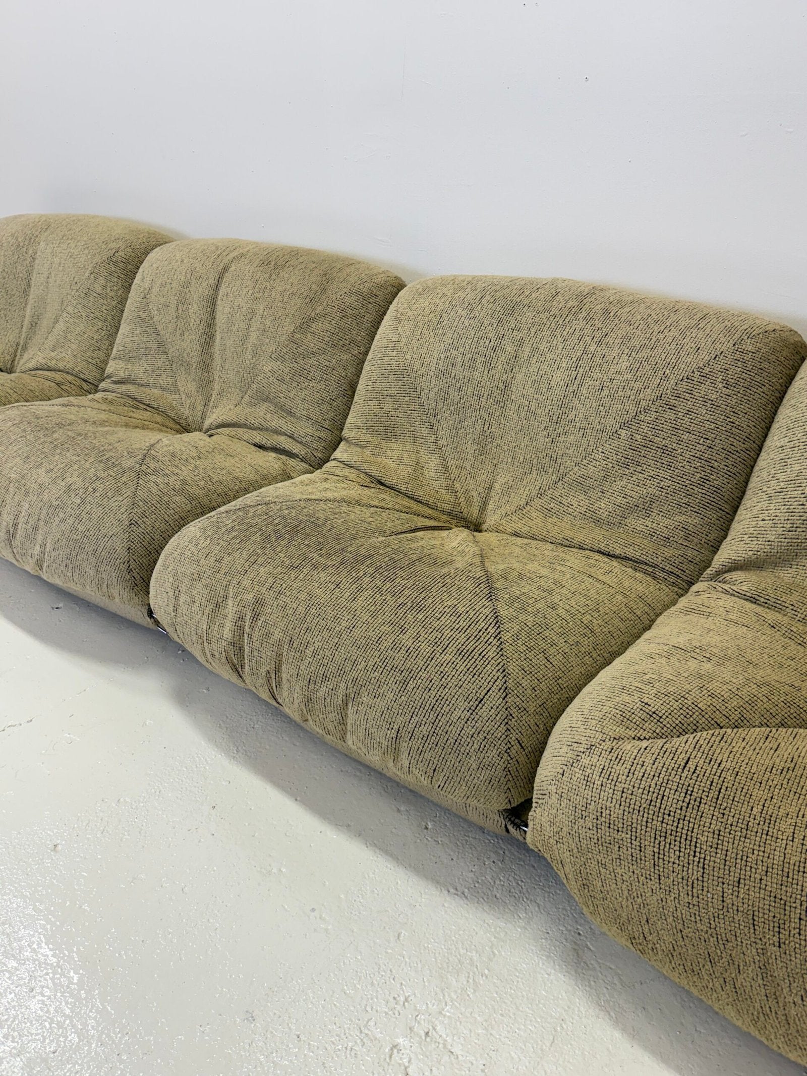 CANAPÉ MODULAIRE “PATATE” PAR AIRBORNE – 1970s