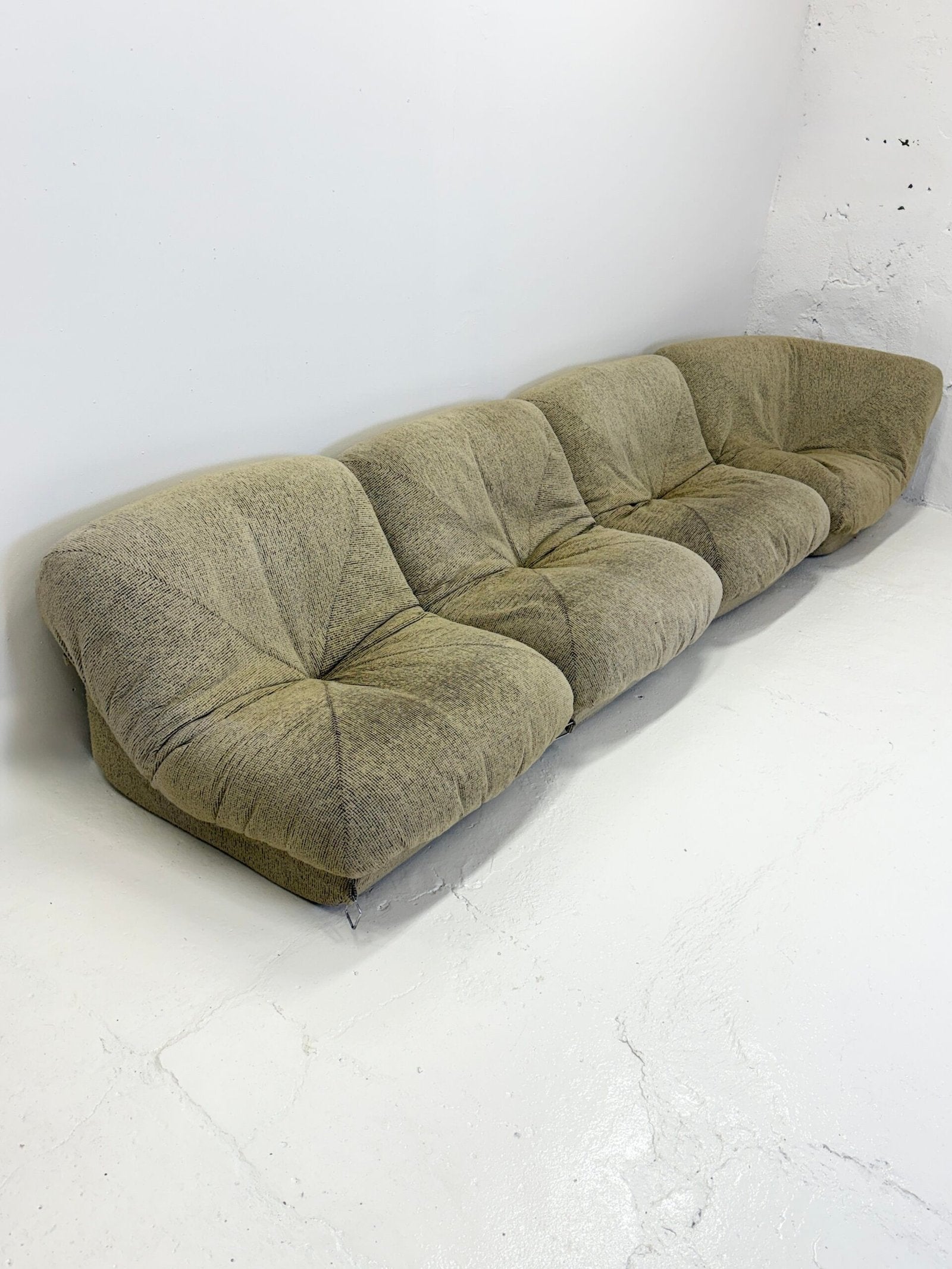 CANAPÉ MODULAIRE “PATATE” PAR AIRBORNE – 1970s