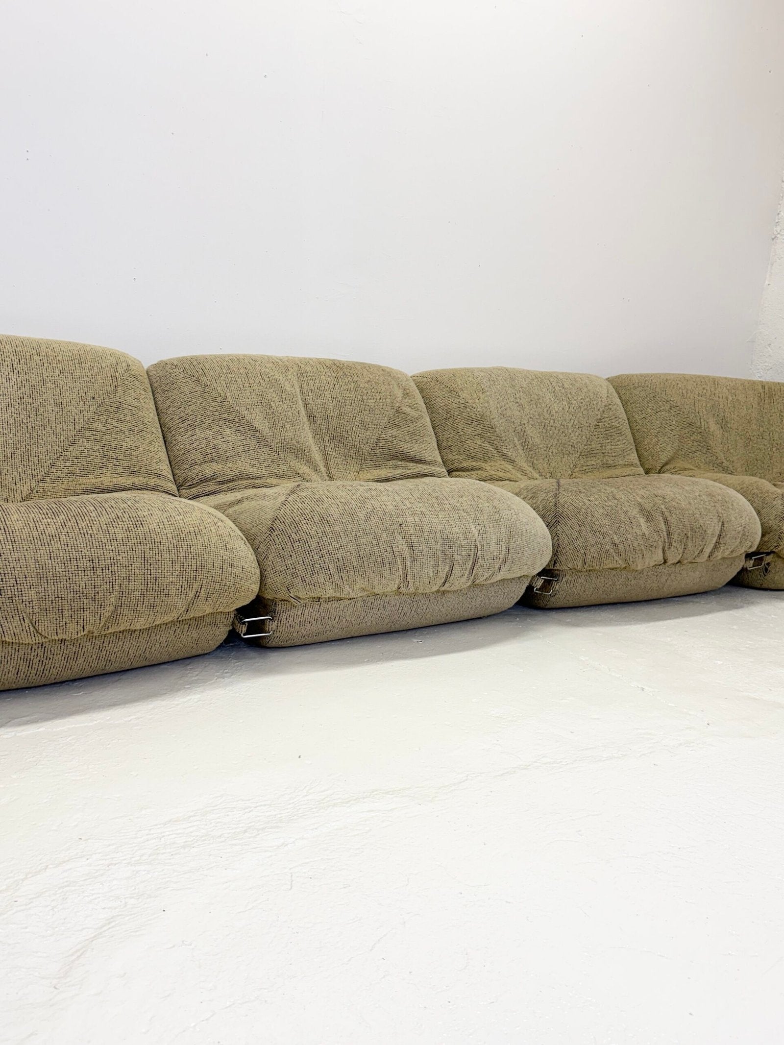CANAPÉ MODULAIRE “PATATE” PAR AIRBORNE – 1970s
