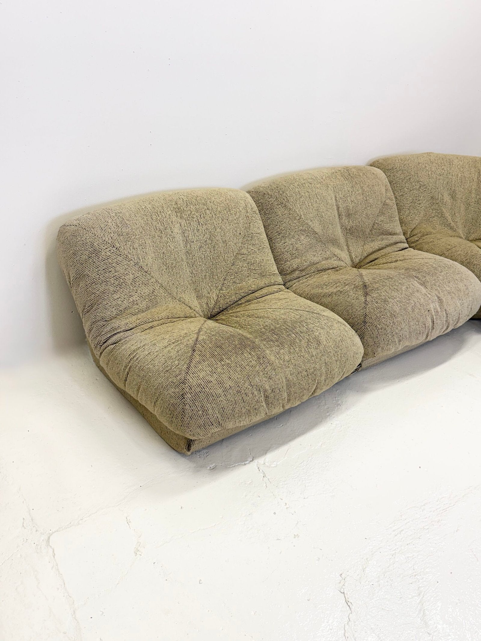 CANAPÉ MODULAIRE “PATATE” PAR AIRBORNE – 1970s