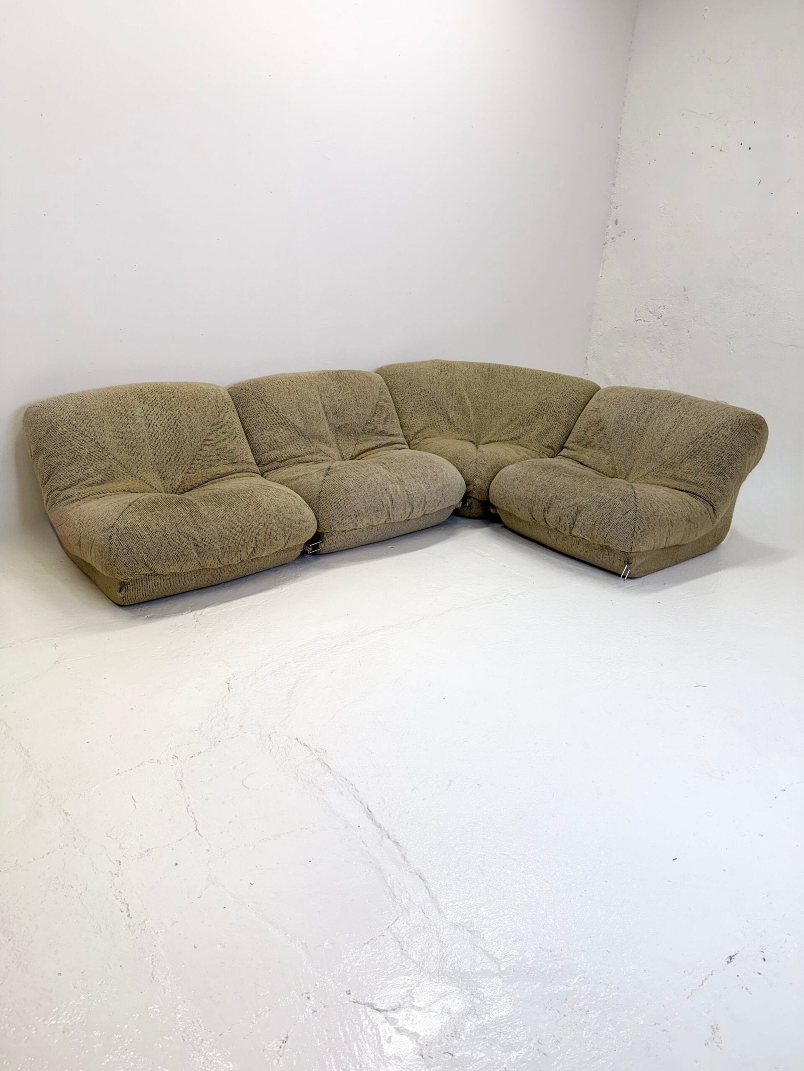 CANAPÉ MODULAIRE “PATATE” PAR AIRBORNE – 1970s
