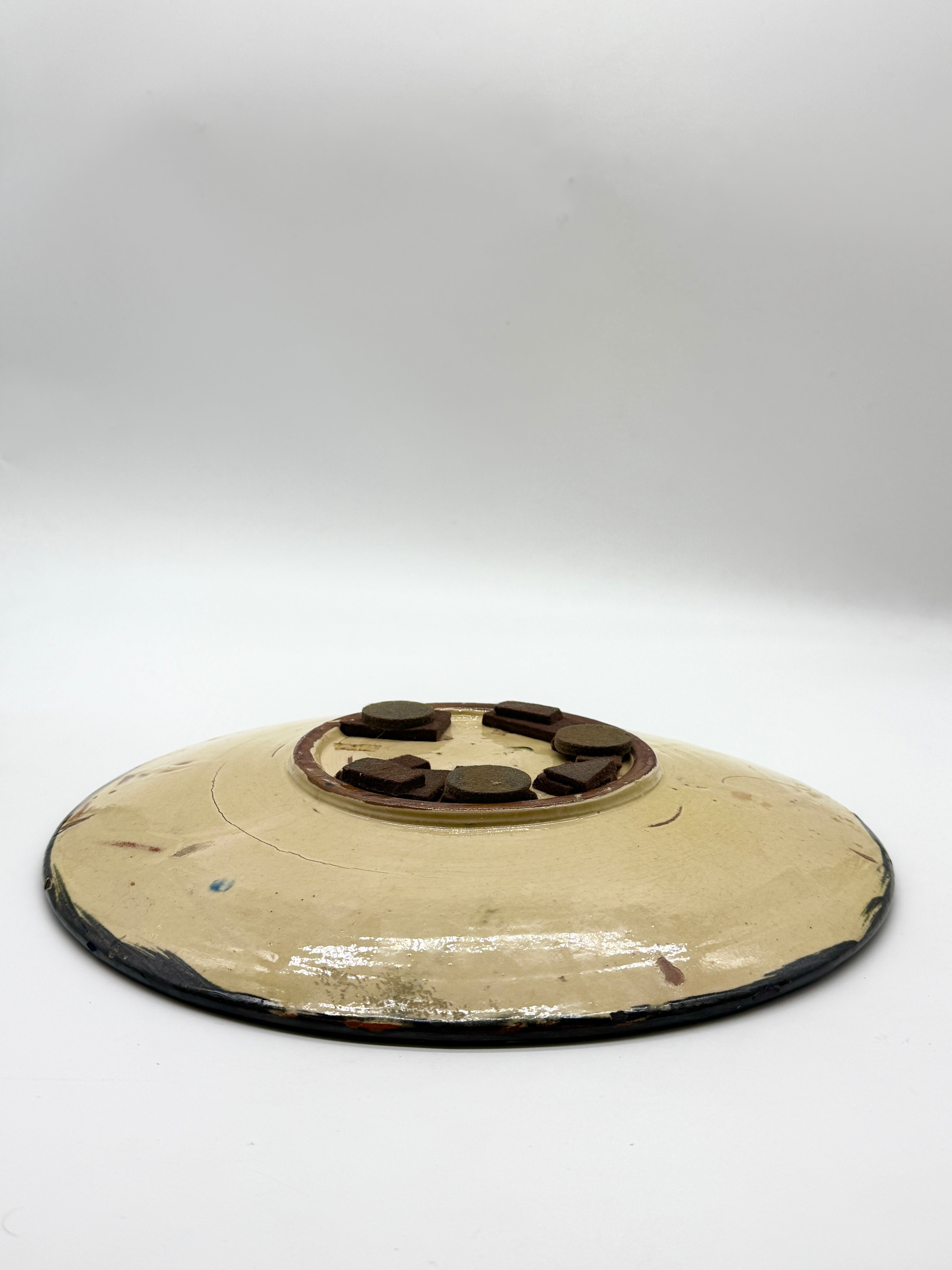 GRANDE ASSIETTE MURALE POISSON – PUIGDEMONT, CATALOGNE, 1960s
