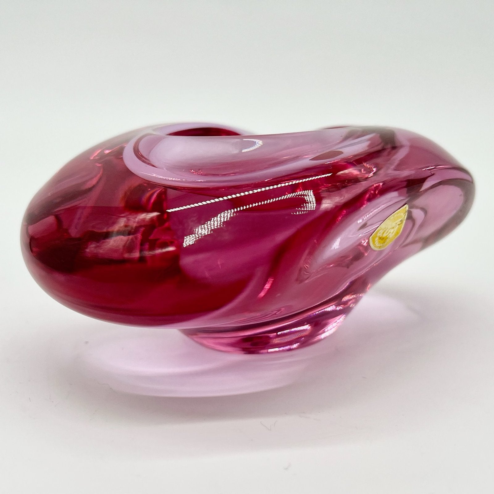 CENDRIER ROSE, CRISTAL DE BOHÈME, 1960