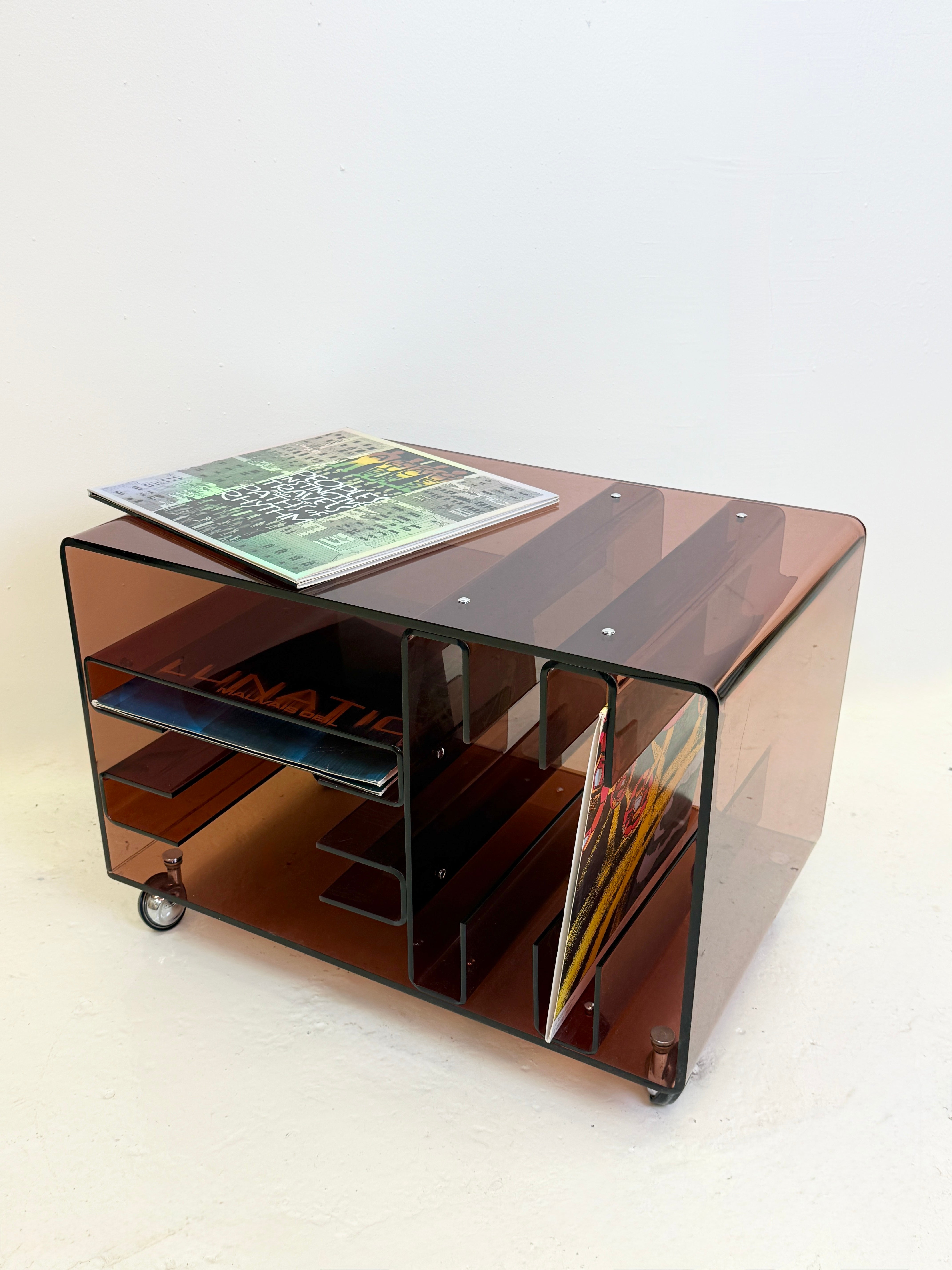 MEUBLE RANGE-VINYLES EN PLEXI, 1970S