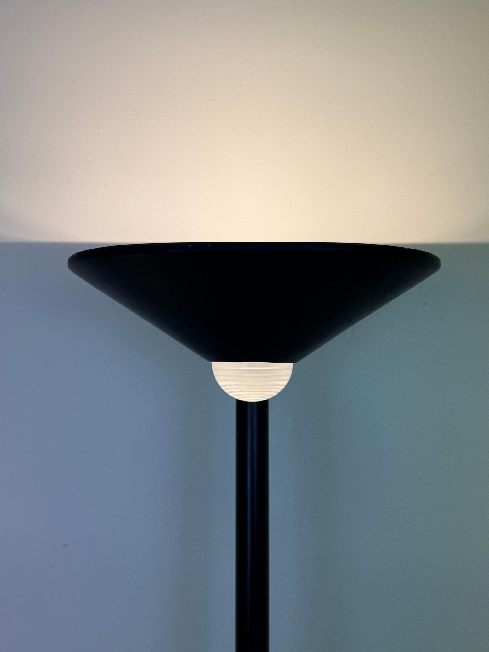 LAMPADAIRE « CICLOPE »  — BARBIERI & MARIANELLI — ITALY, 1980s
