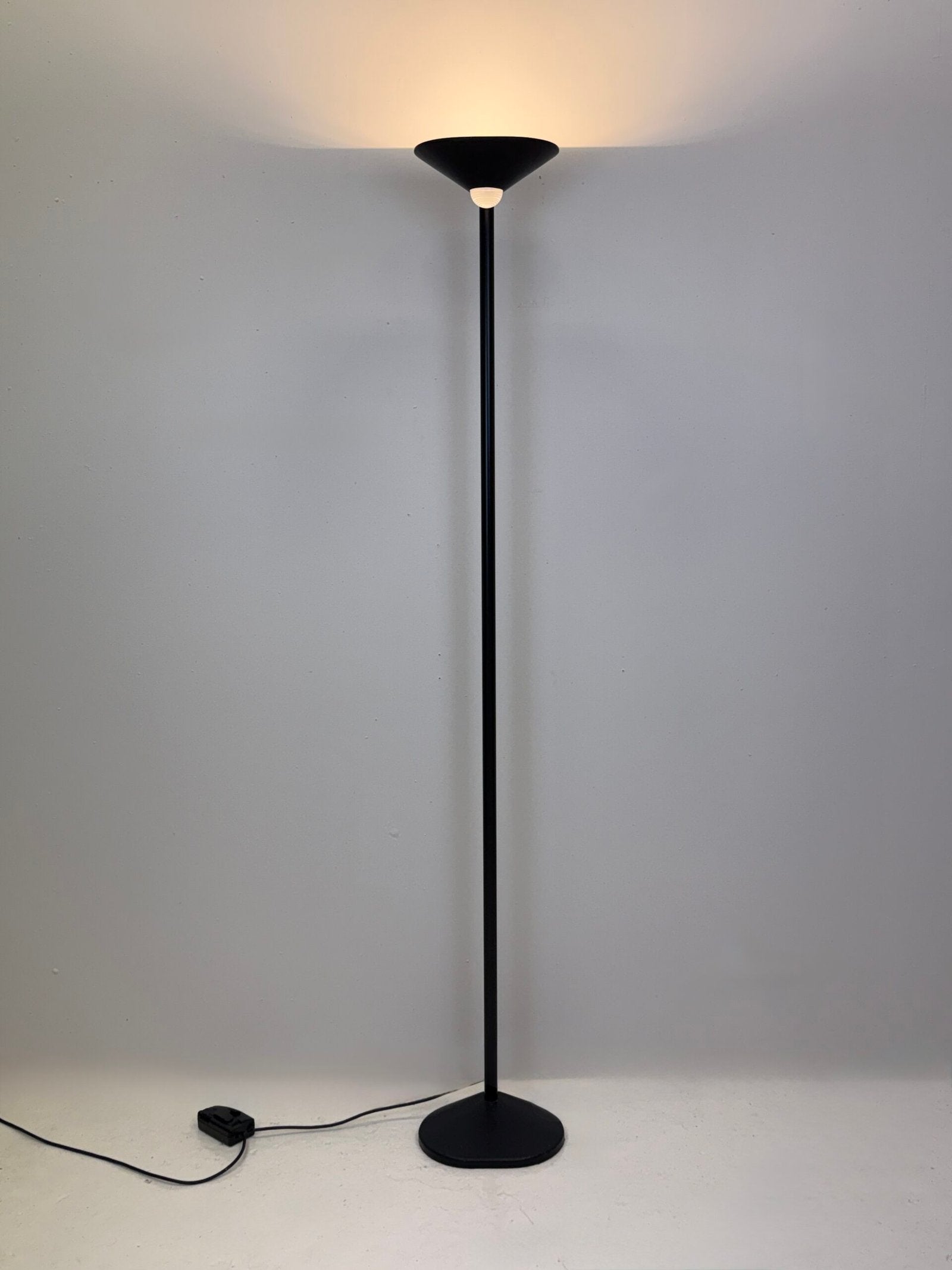 LAMPADAIRE « CICLOPE »  — BARBIERI & MARIANELLI — ITALY, 1980s