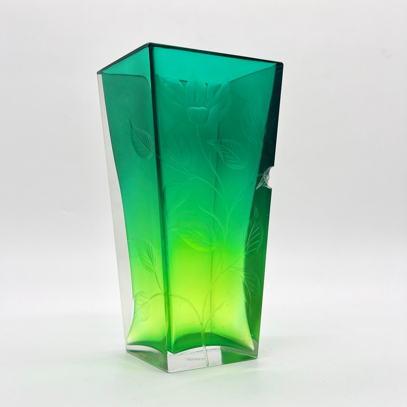 VASE GRAVÉ ART NOUVEAU, CRISTAL DE MOSER, 1900