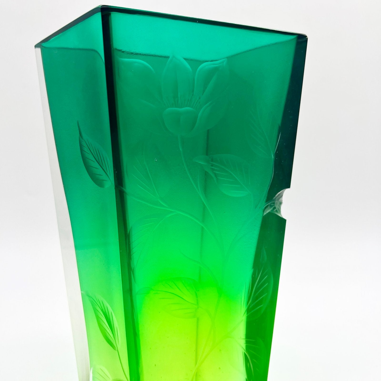 VASE GRAVÉ ART NOUVEAU, CRISTAL DE MOSER, 1900