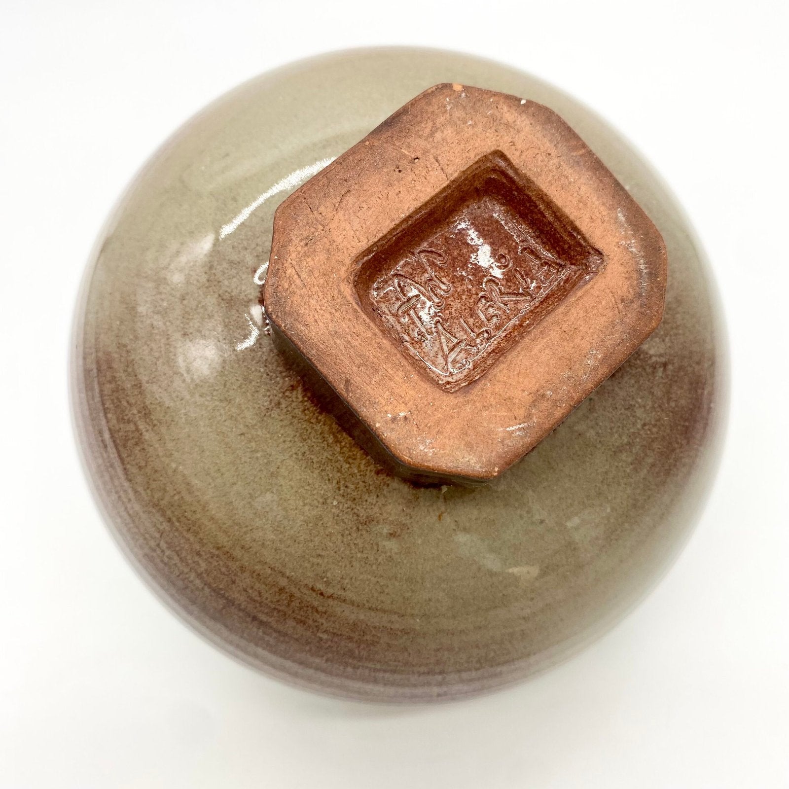 VASE "BOULE" EN GRÈS ÉMAILLÉ, 1970s