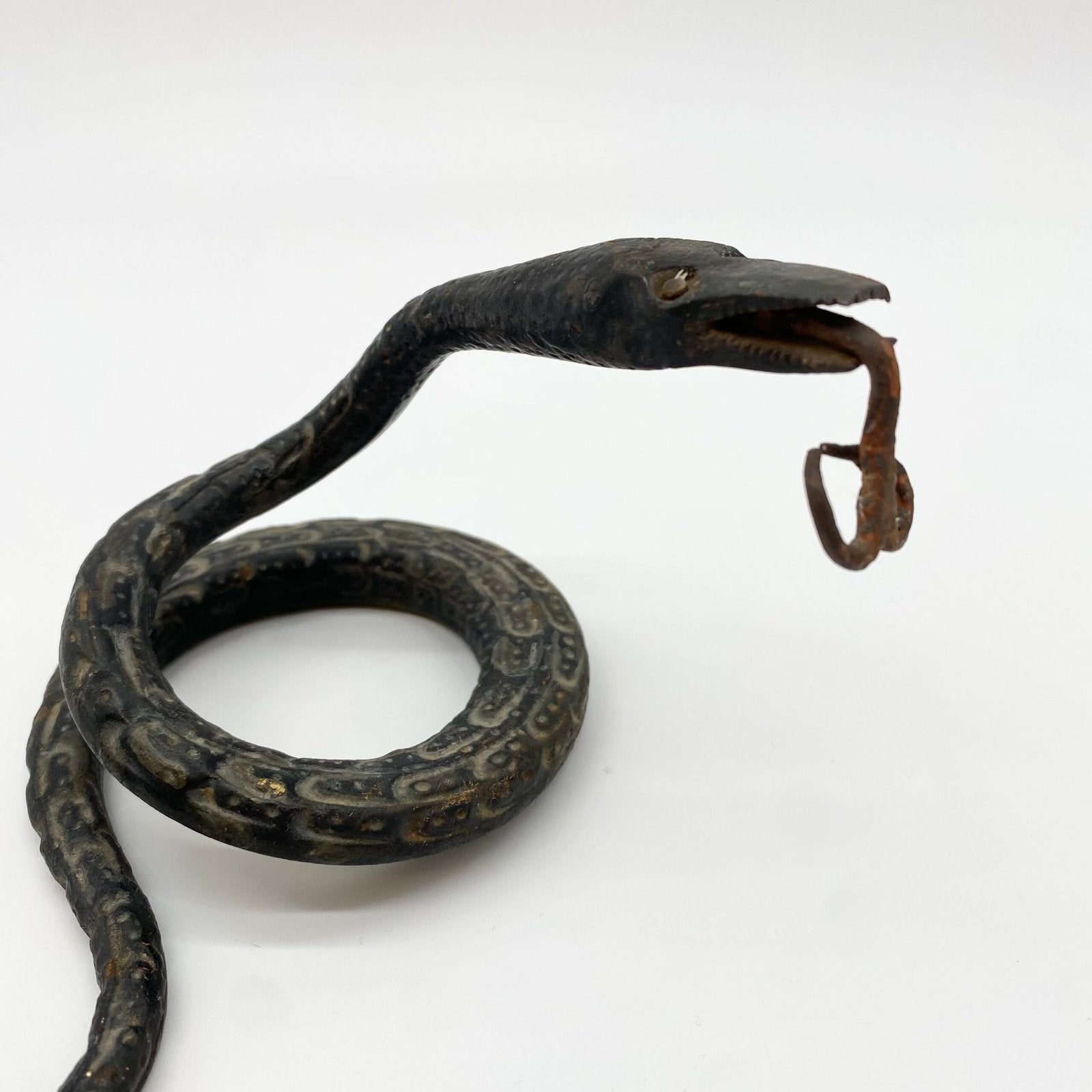 SCULPTURE SERPENT EN FER FORGÉ, 1950s