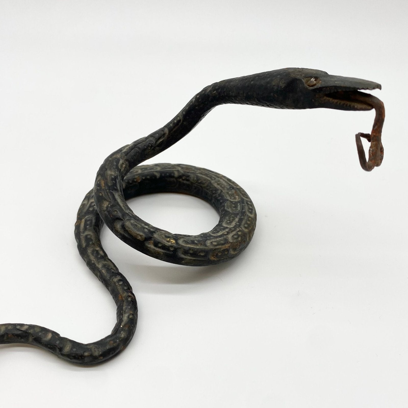 SCULPTURE SERPENT EN FER FORGÉ, 1950s