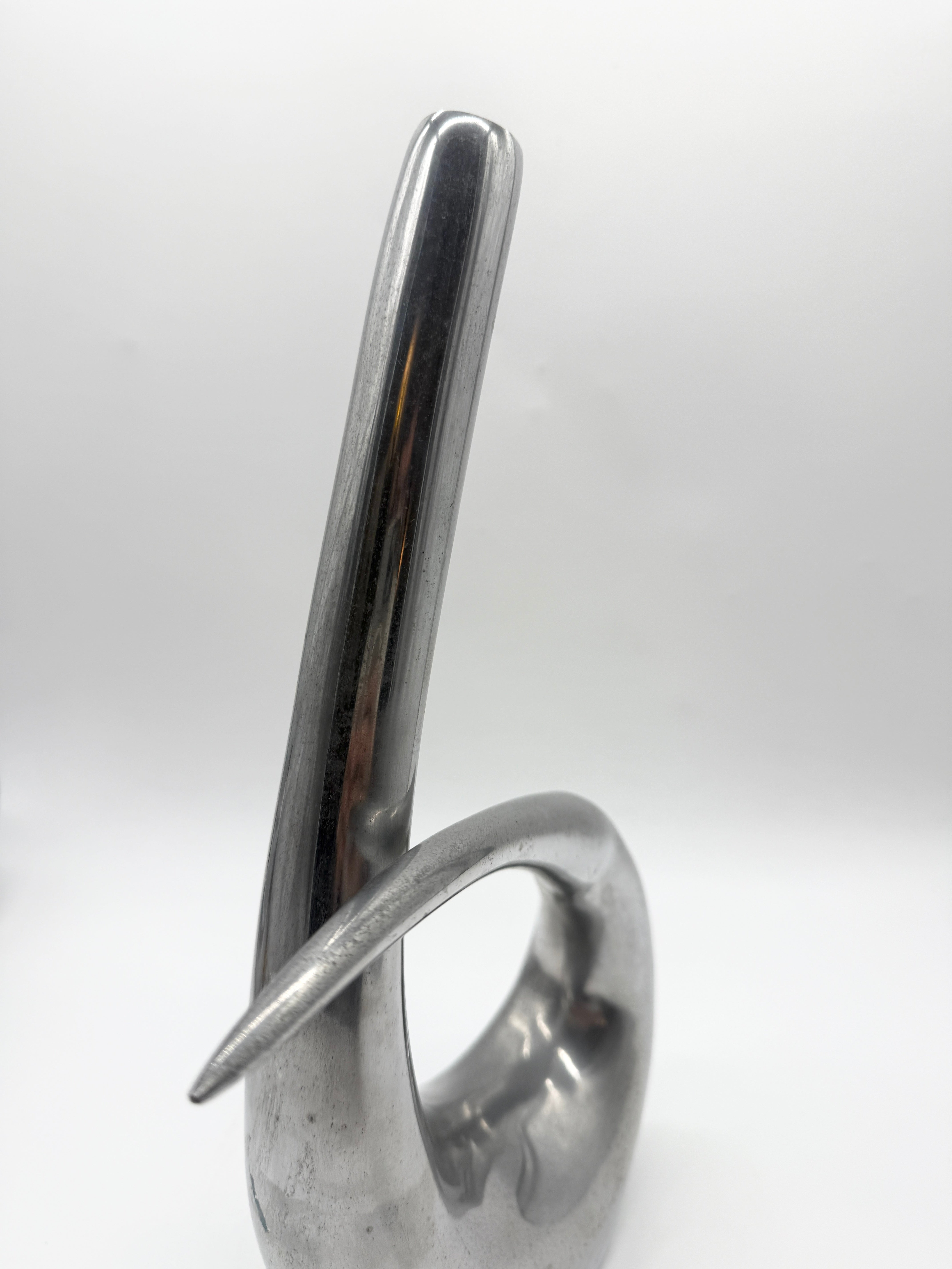VASE ZOOMORPHE EN FONTE D’ALUMINIUM, 1970s