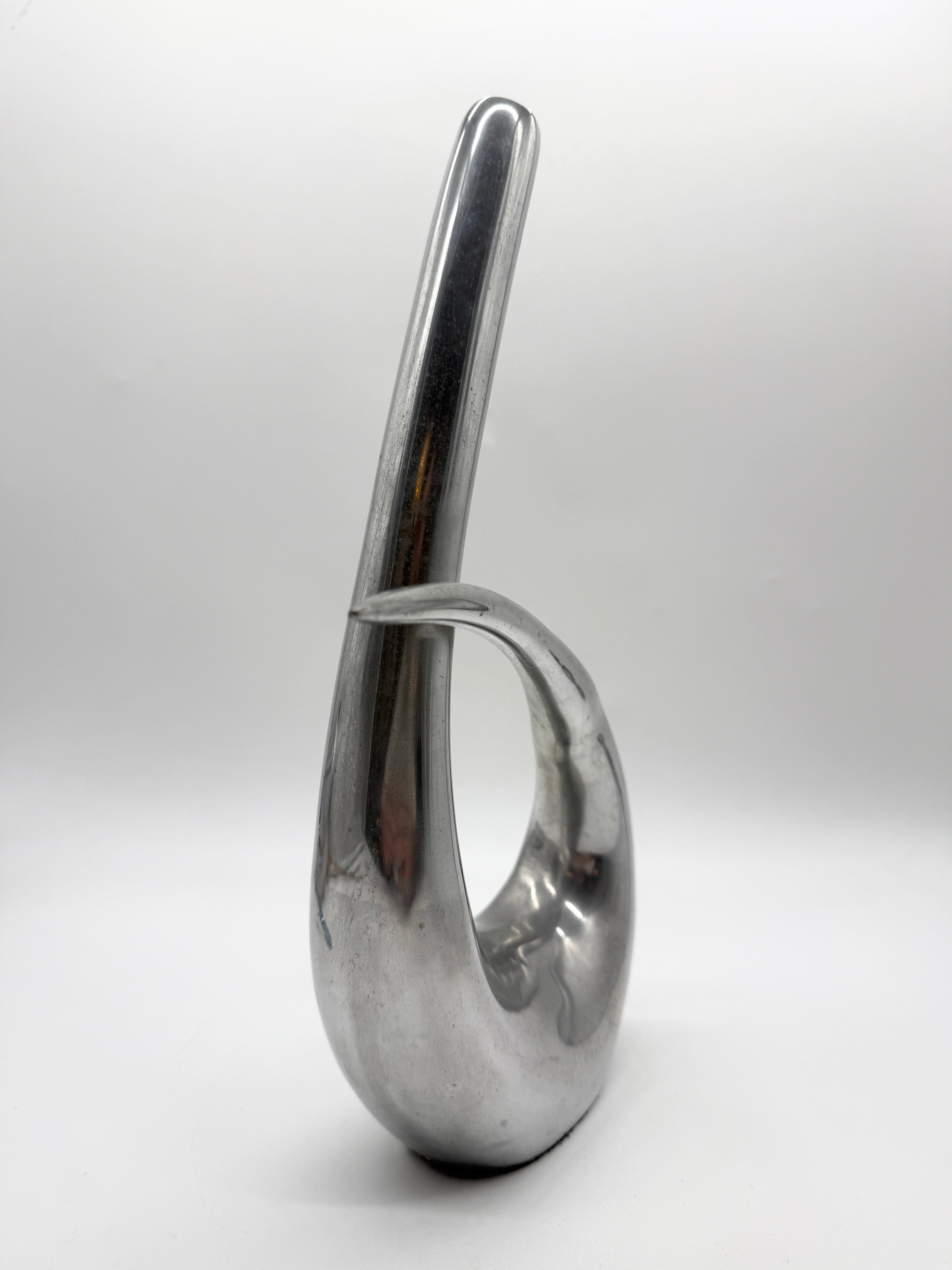 VASE ZOOMORPHE EN FONTE D’ALUMINIUM, 1970s