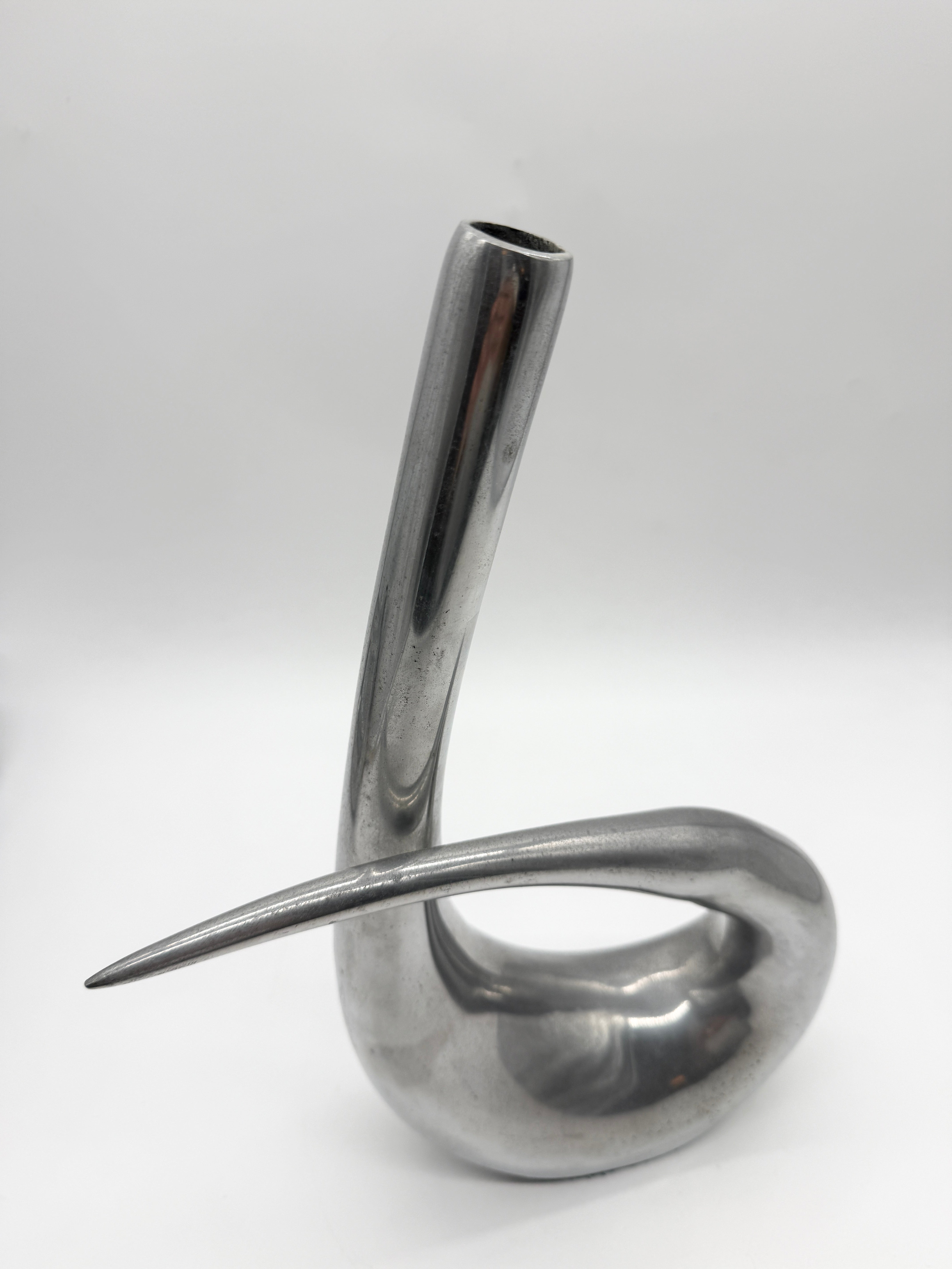 VASE ZOOMORPHE EN FONTE D’ALUMINIUM, 1970s
