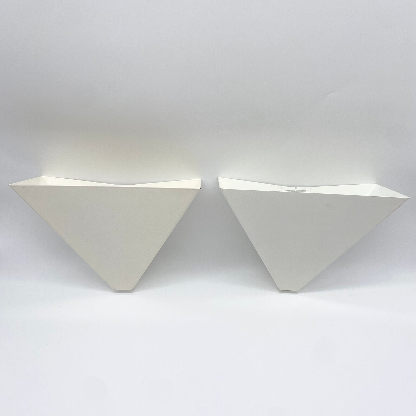 PAIRE D’APPLIQUES IKEA "V607" -  1980s