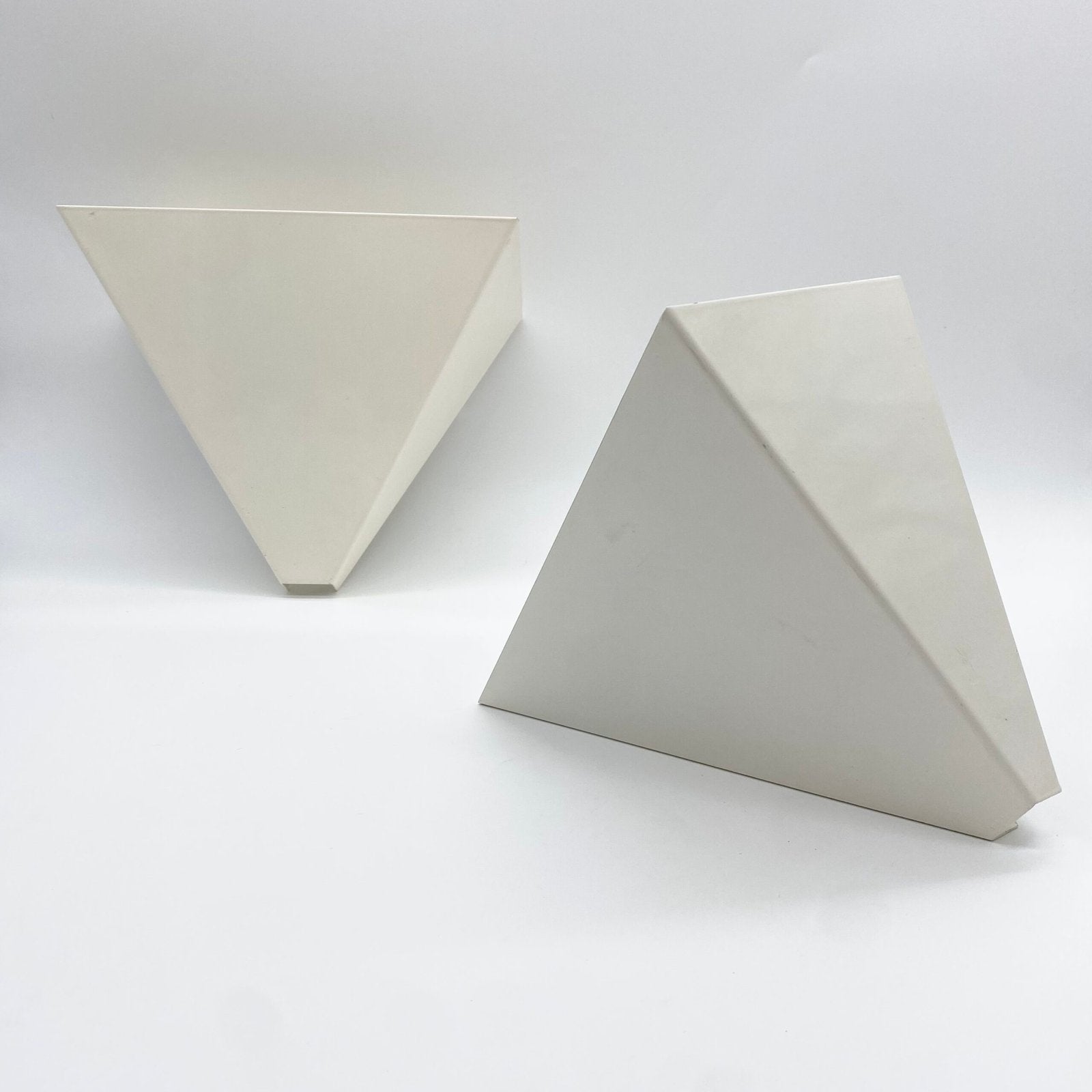 PAIRE D’APPLIQUES IKEA "V607" -  1980s