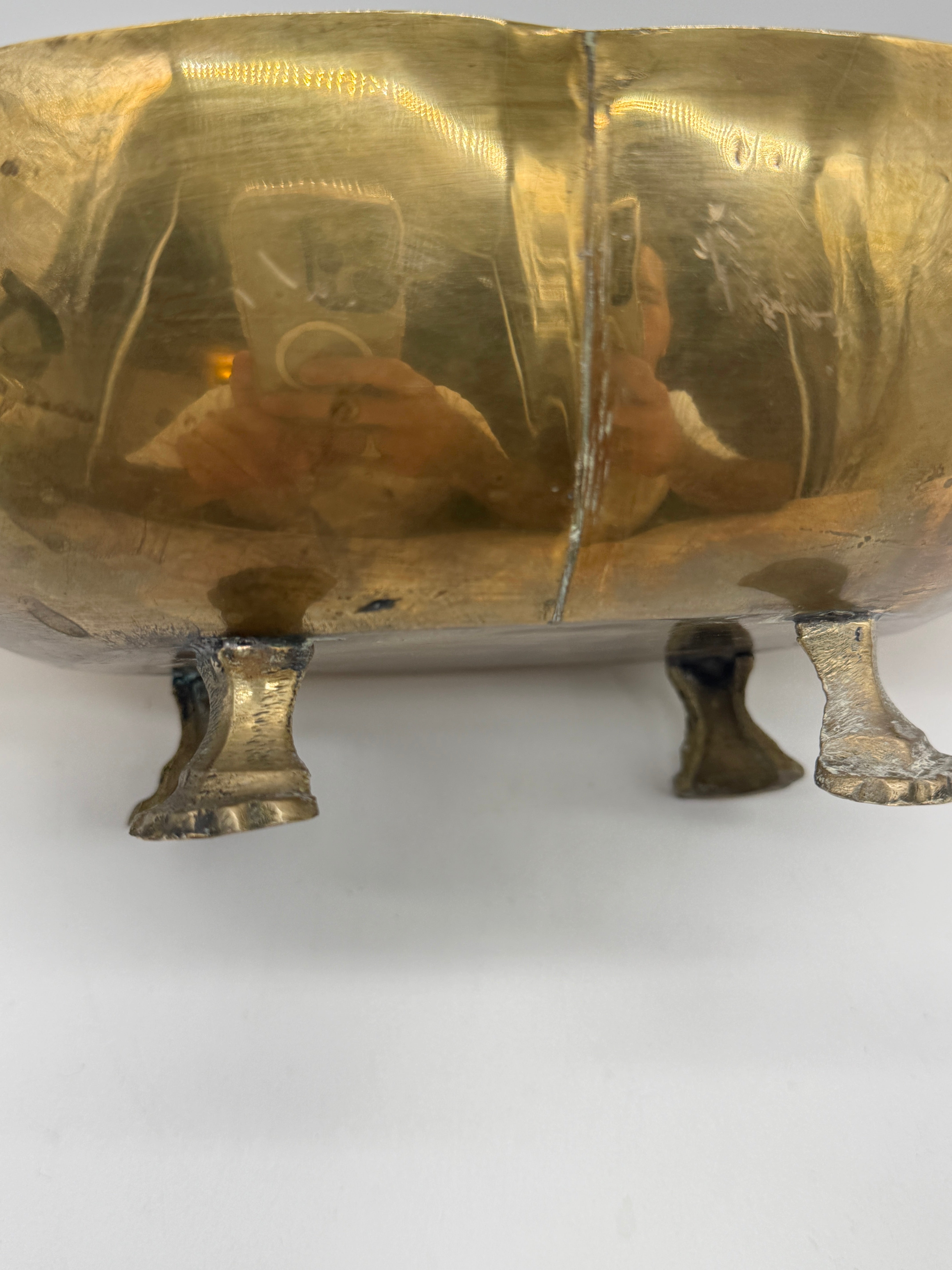 CENTRE DE TABLE "CANARDS" EN LAITON – VERS 1950s