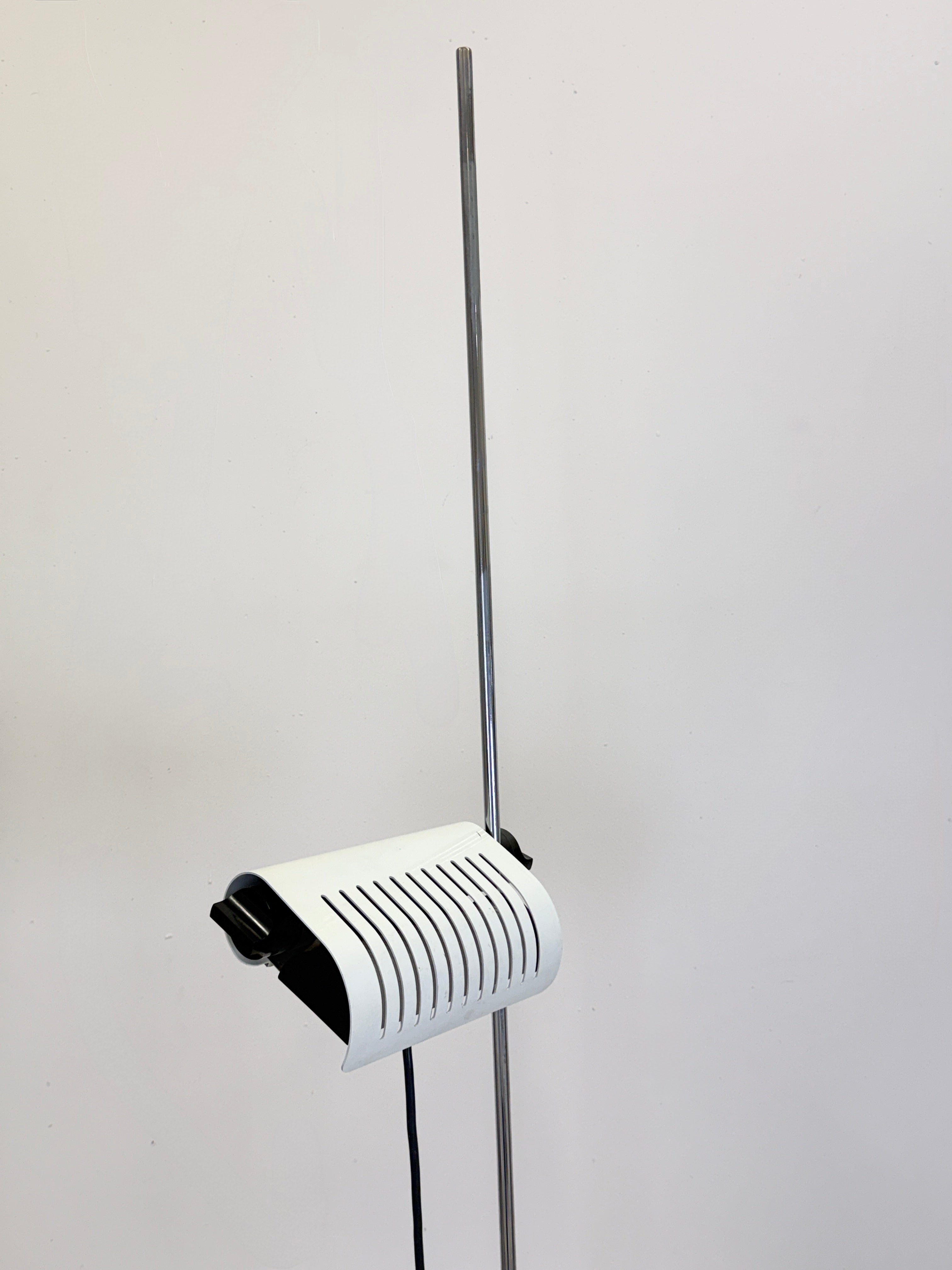 LAMPADAIRES « COLOMBO » MODÈLE 626 – OLUCE, 1970s
