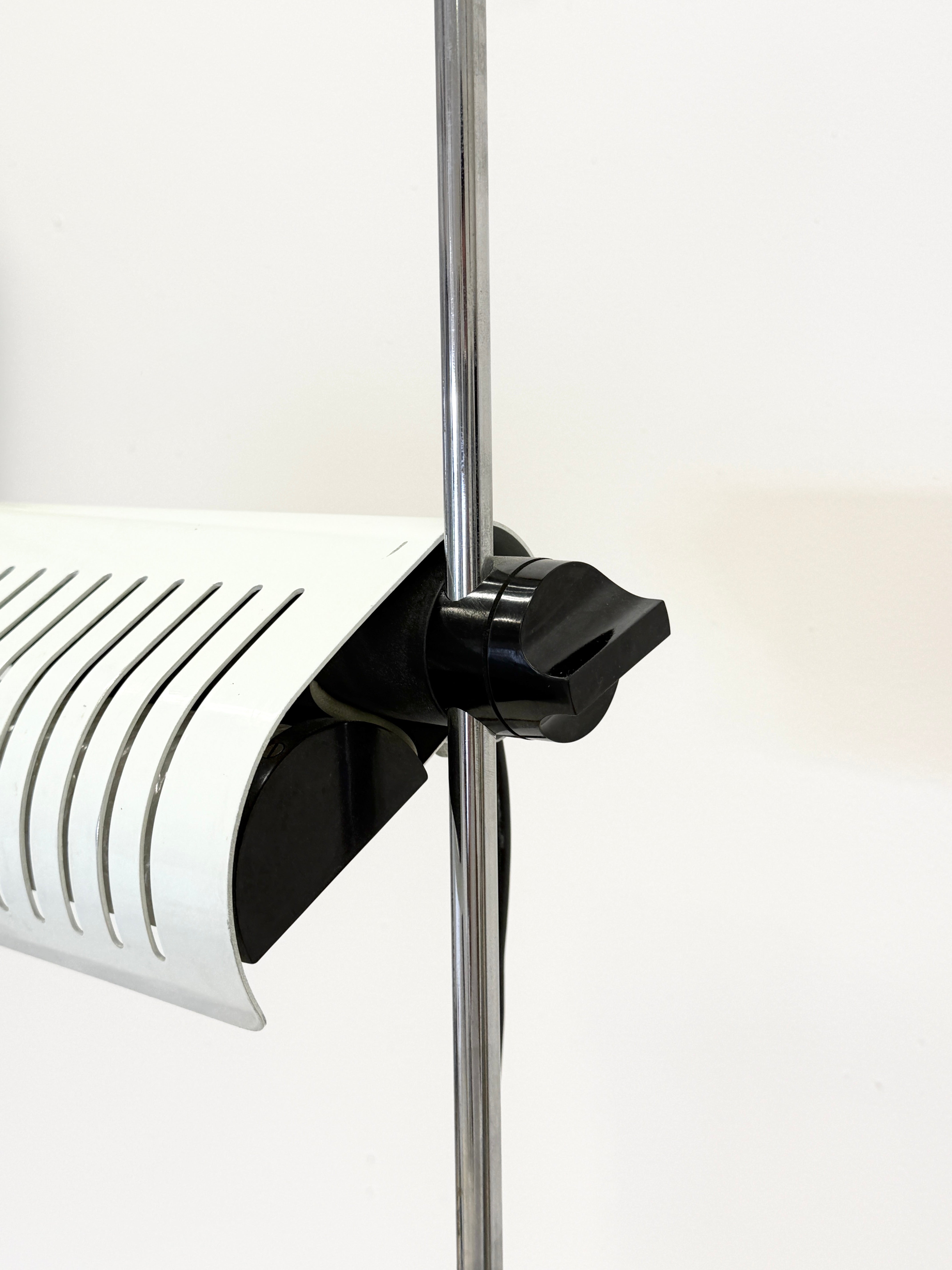 LAMPADAIRES « COLOMBO » MODÈLE 626 – OLUCE, 1970s
