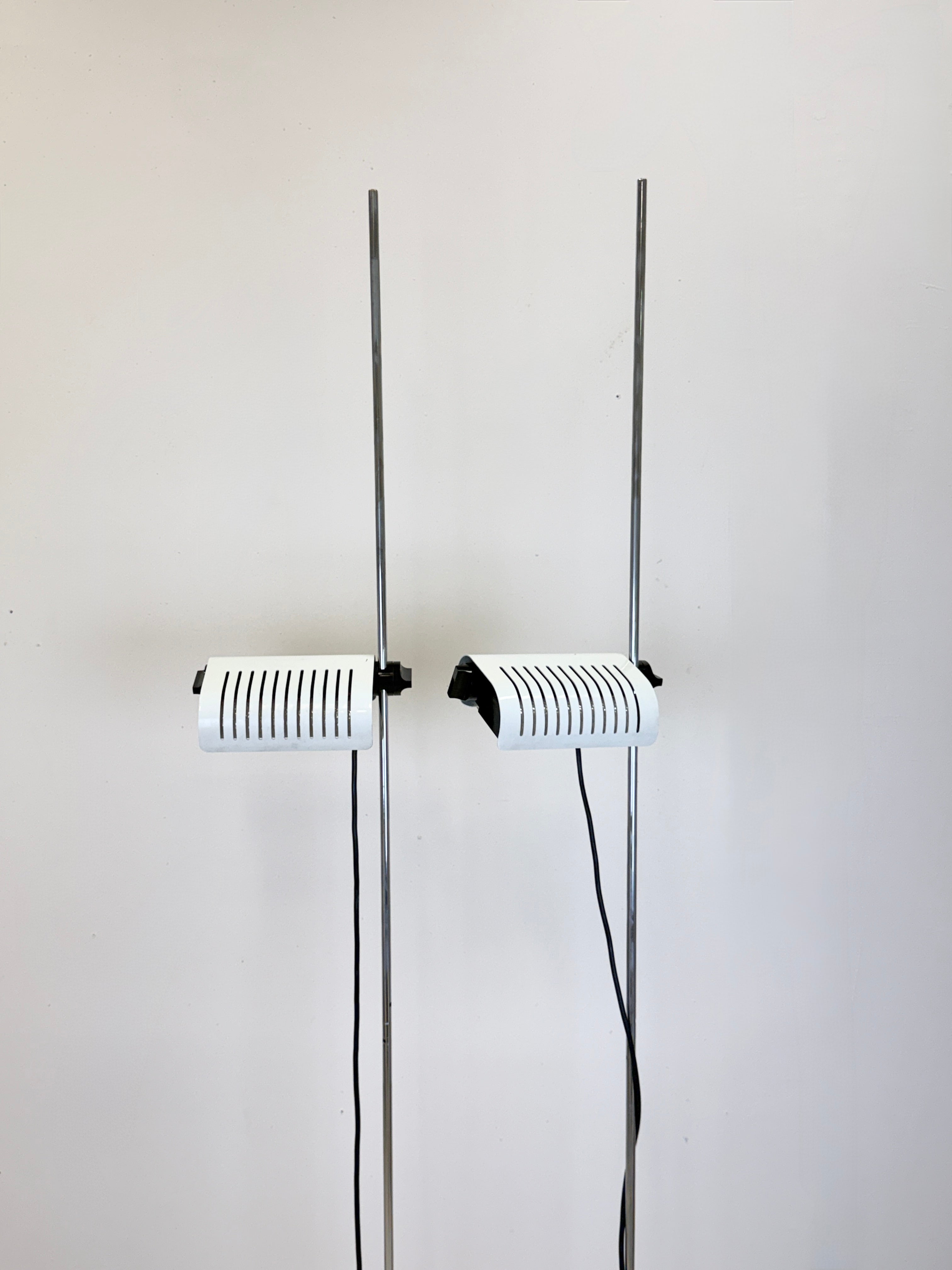 LAMPADAIRES « COLOMBO » MODÈLE 626 – OLUCE, 1970s