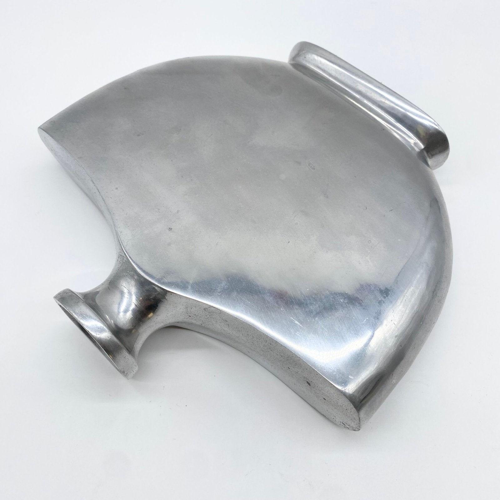 VASE « COQUILLAGE » / FONTE D’ALUMINIUM – 1970s