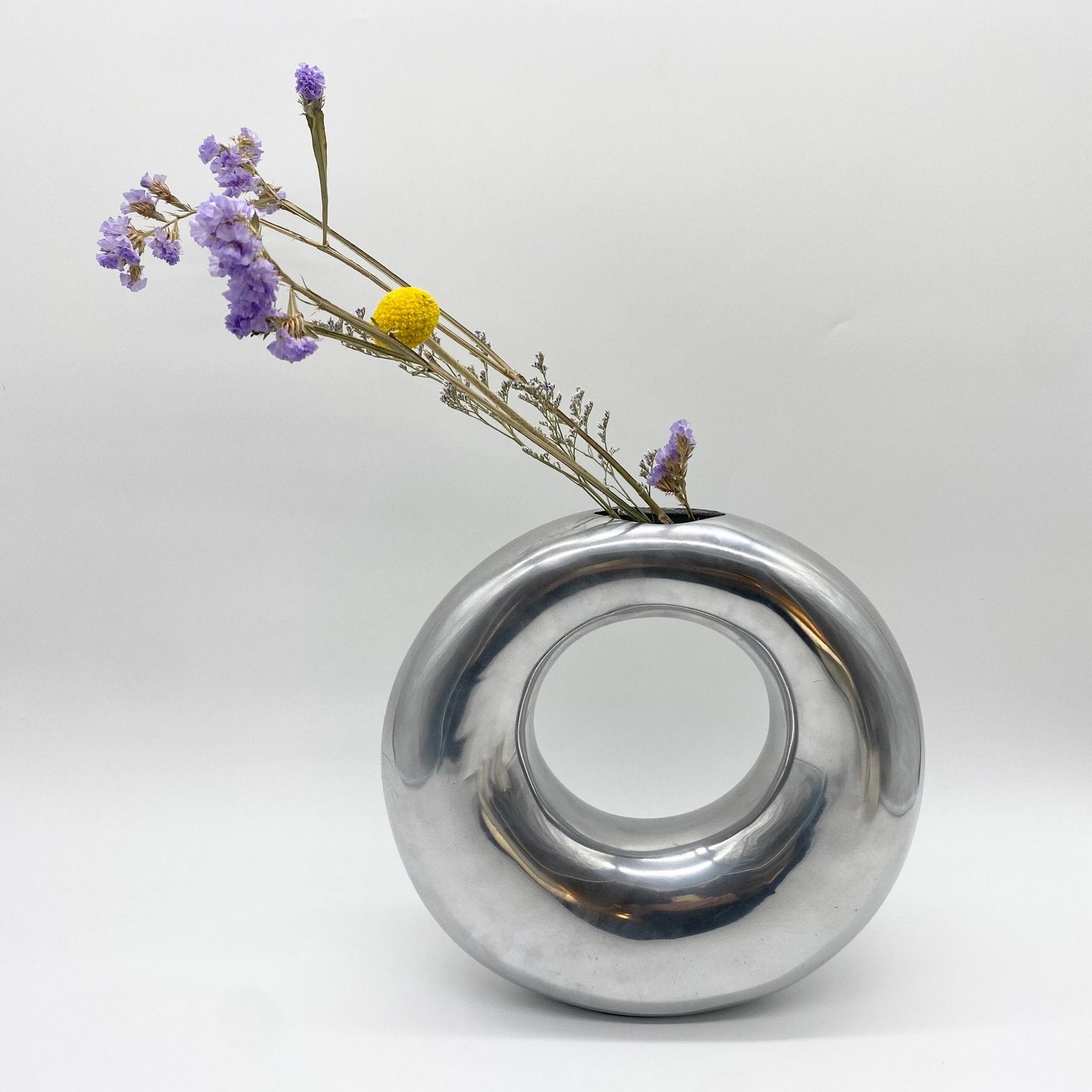 VASE "DONUT" XL / FONTE D’ALUMINIUM POLI – 1980s