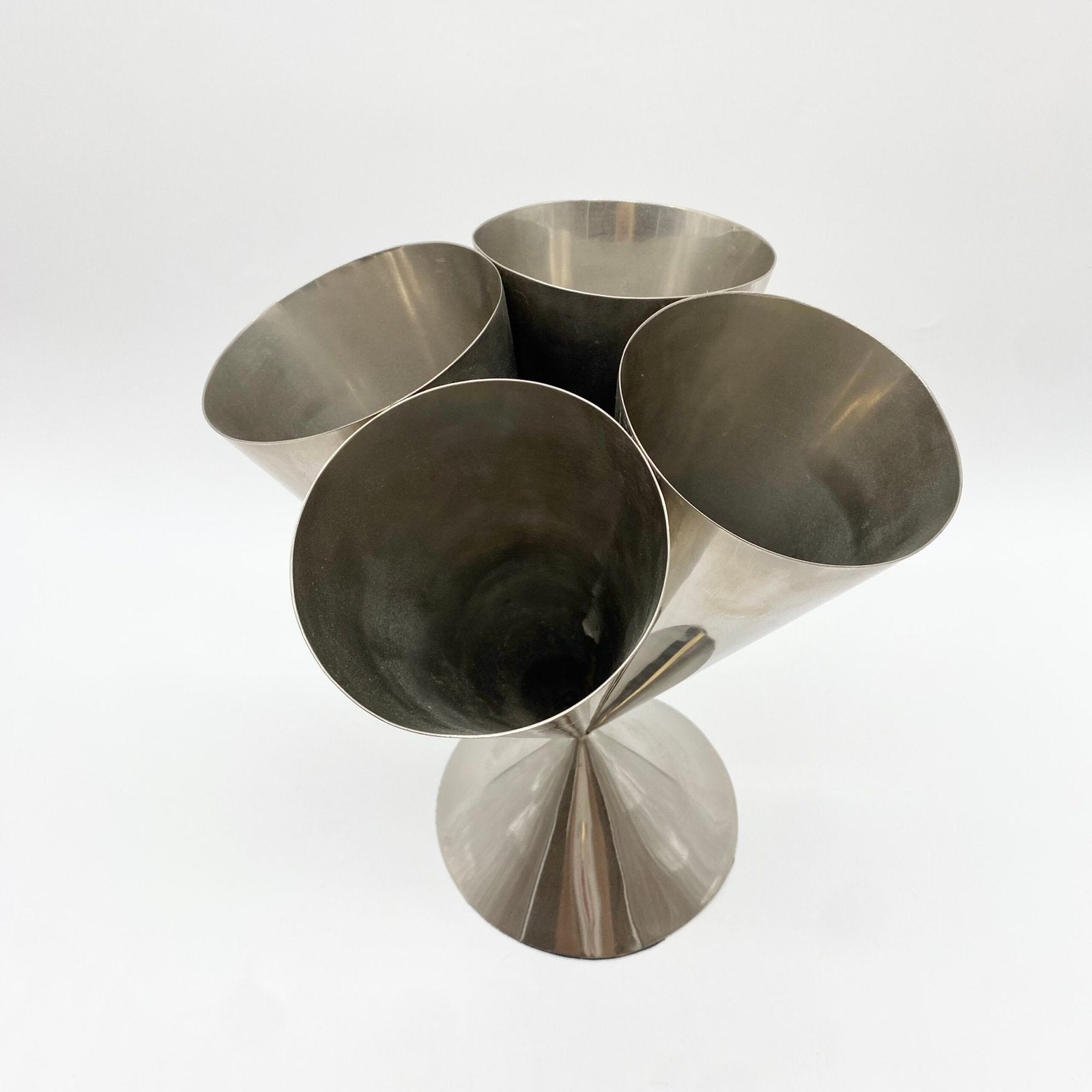 VASE "SPACE AGE" / ALUMINIUM – 1970s